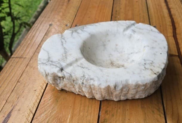 Large Vintage 3.5kg Marbled Alabaster Stone Ashtray/ Cigar / Sculptural Bowl — photo 1 of 11