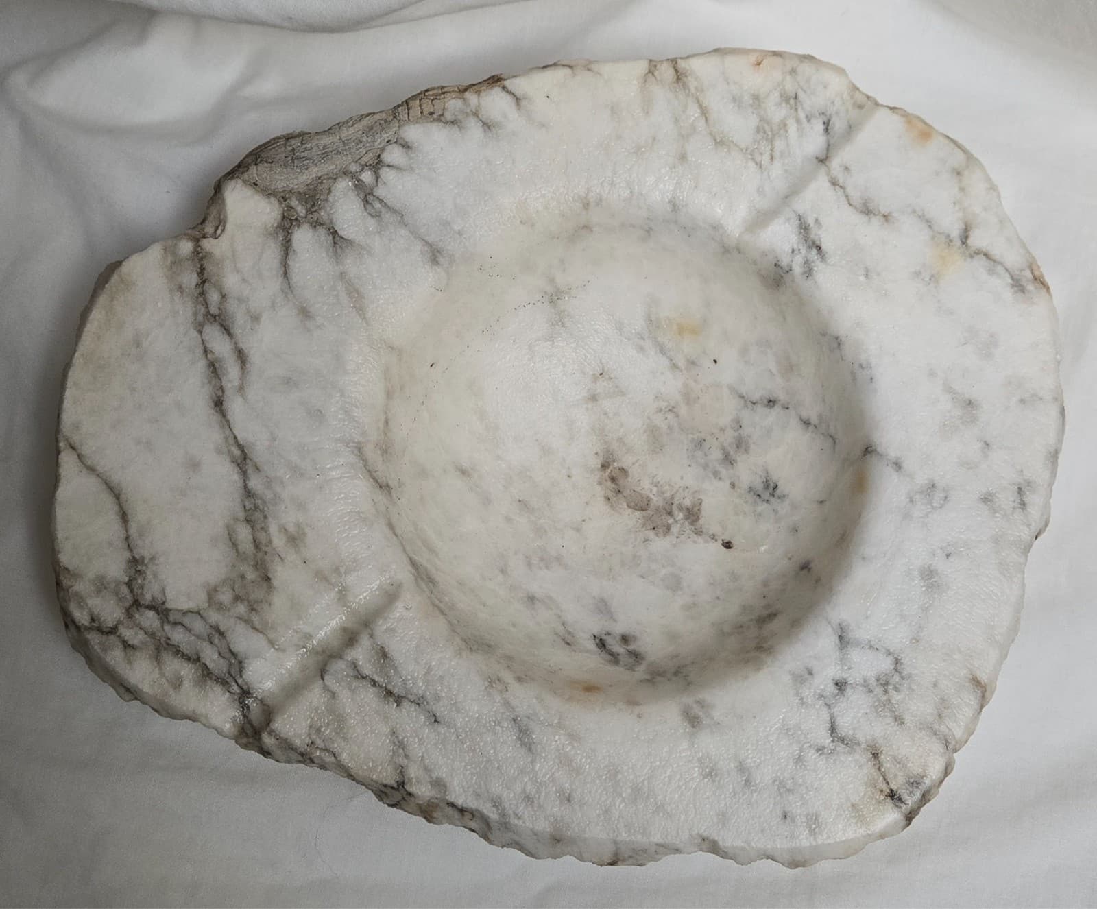 Large Vintage 3.5kg Marbled Alabaster Stone Ashtray/ Cigar / Sculptural Bowl — photo 8 of 11