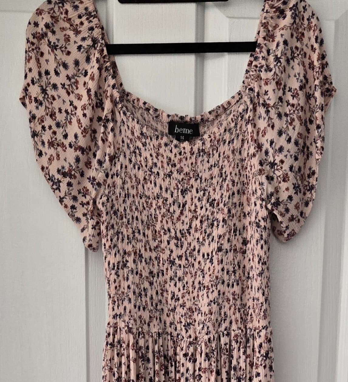 Beme Ladies Summer Dress: Size 14: Smocked Floral Boho Maxi Dress: Blush Pink — photo 9 of 9