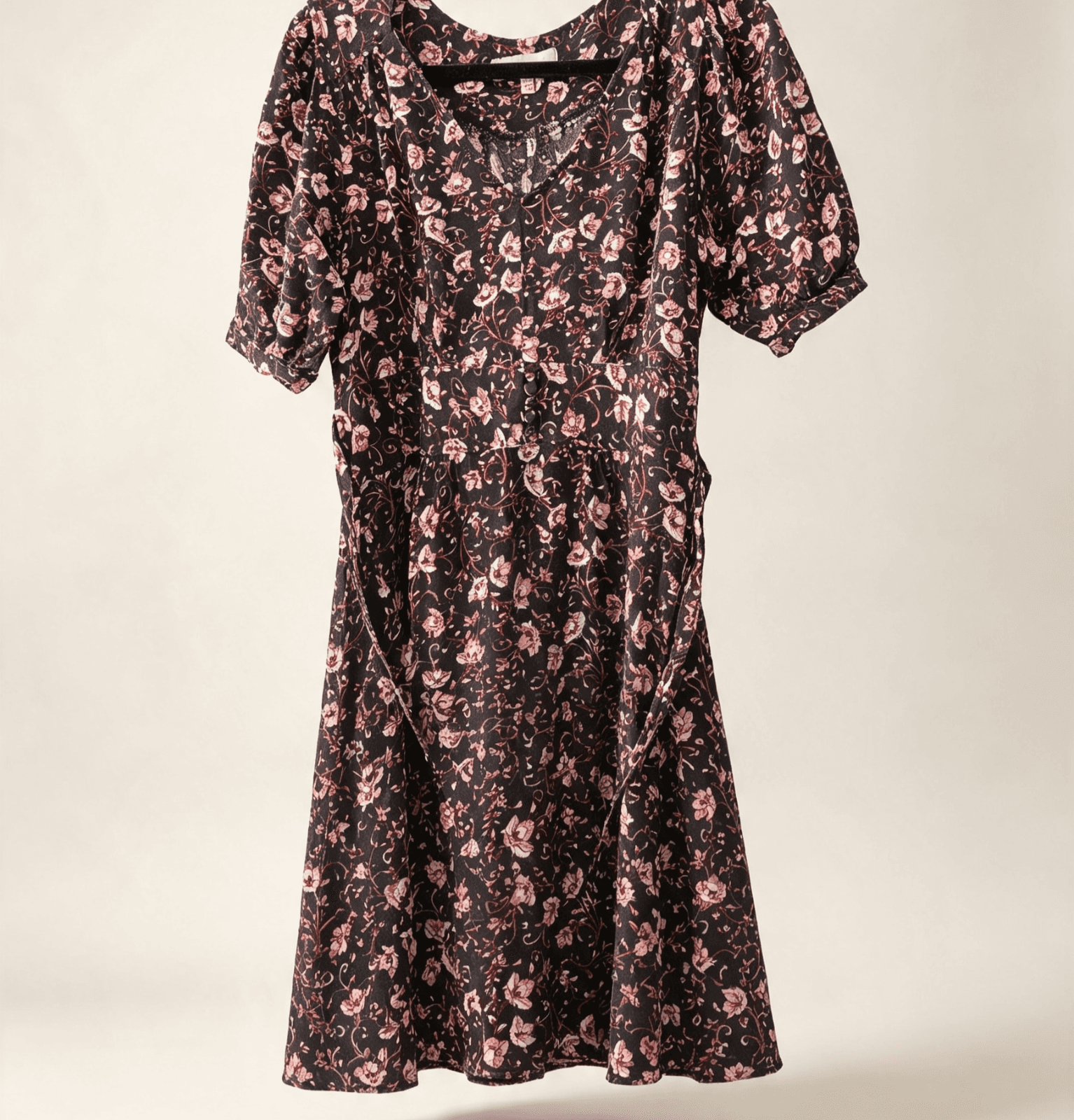 Diana Ferrari Ladies Floral Red / Black Mini Dress: Size 10 — photo 3 of 9