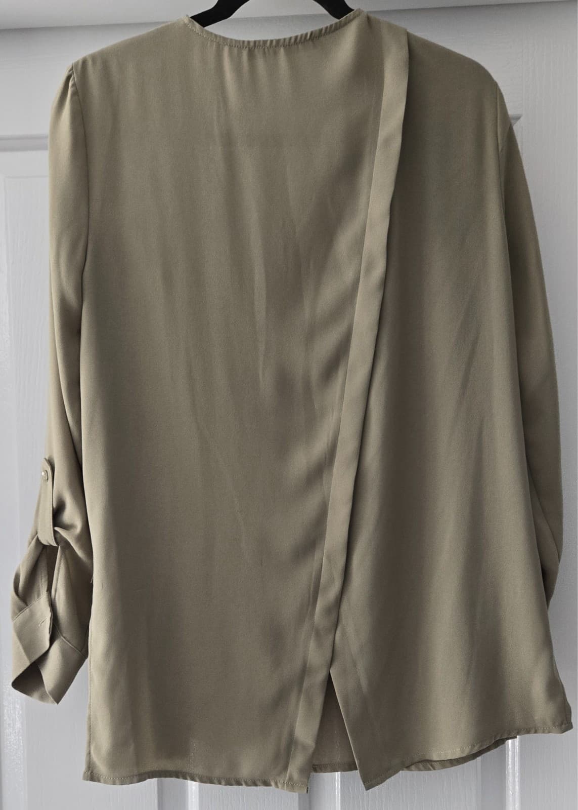 Sportsgirl Size 12 Green Khaki Ladies Long Sleeve Blouse — photo 8 of 9