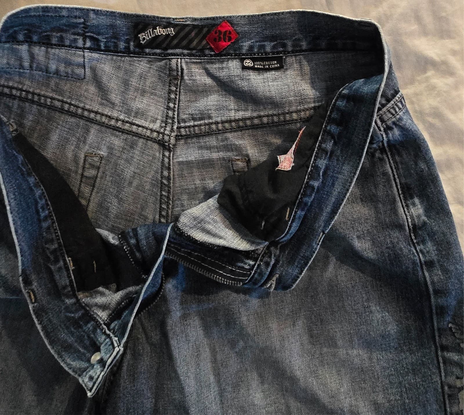 Mens Billabong Denim Blue Shorts: Size 36 Embroidered Logo Surf Skate Blue — photo 5 of 7