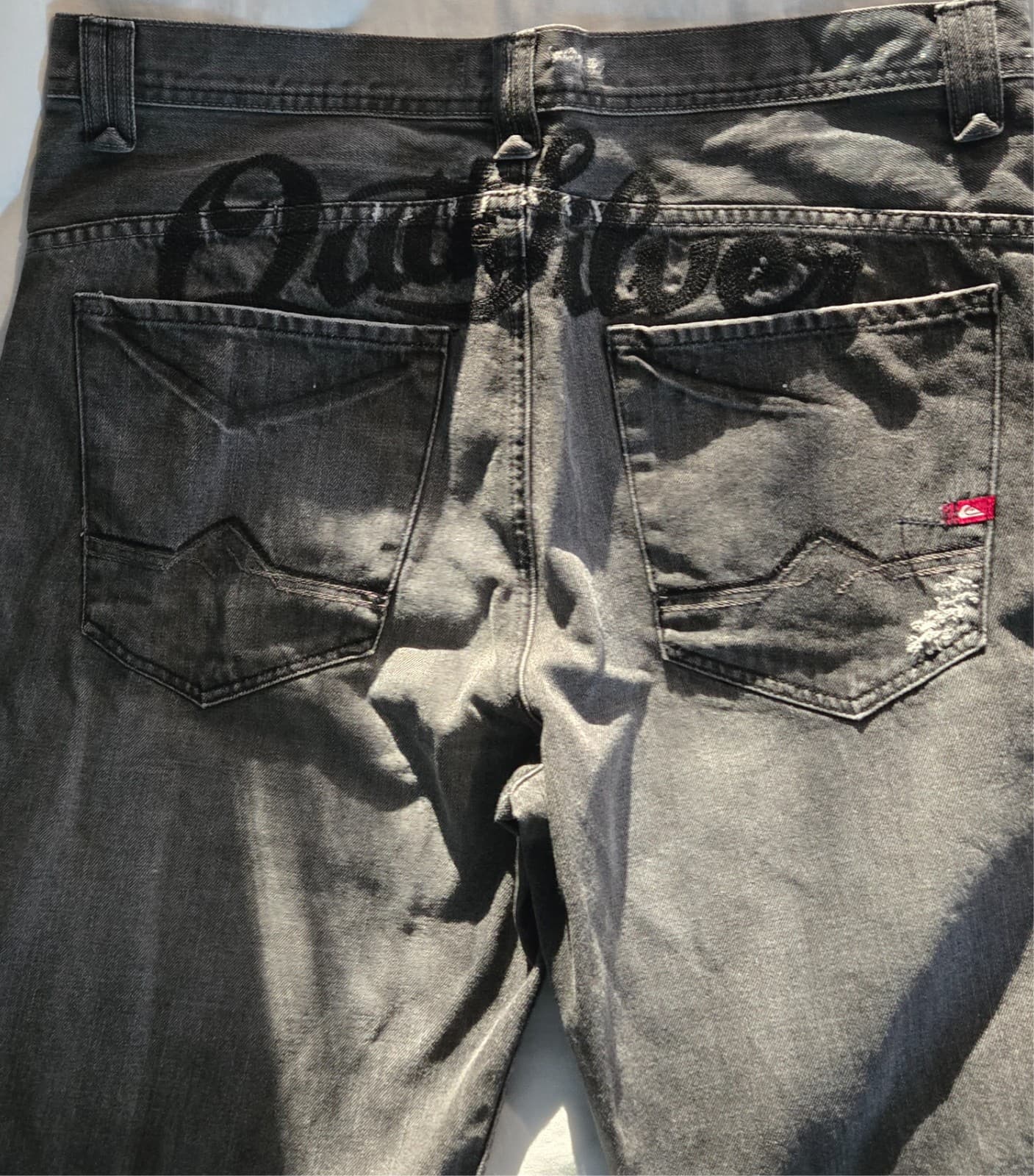 Quiksilver Mens Black Denim Shorts - Size 36 — photo 3 of 10