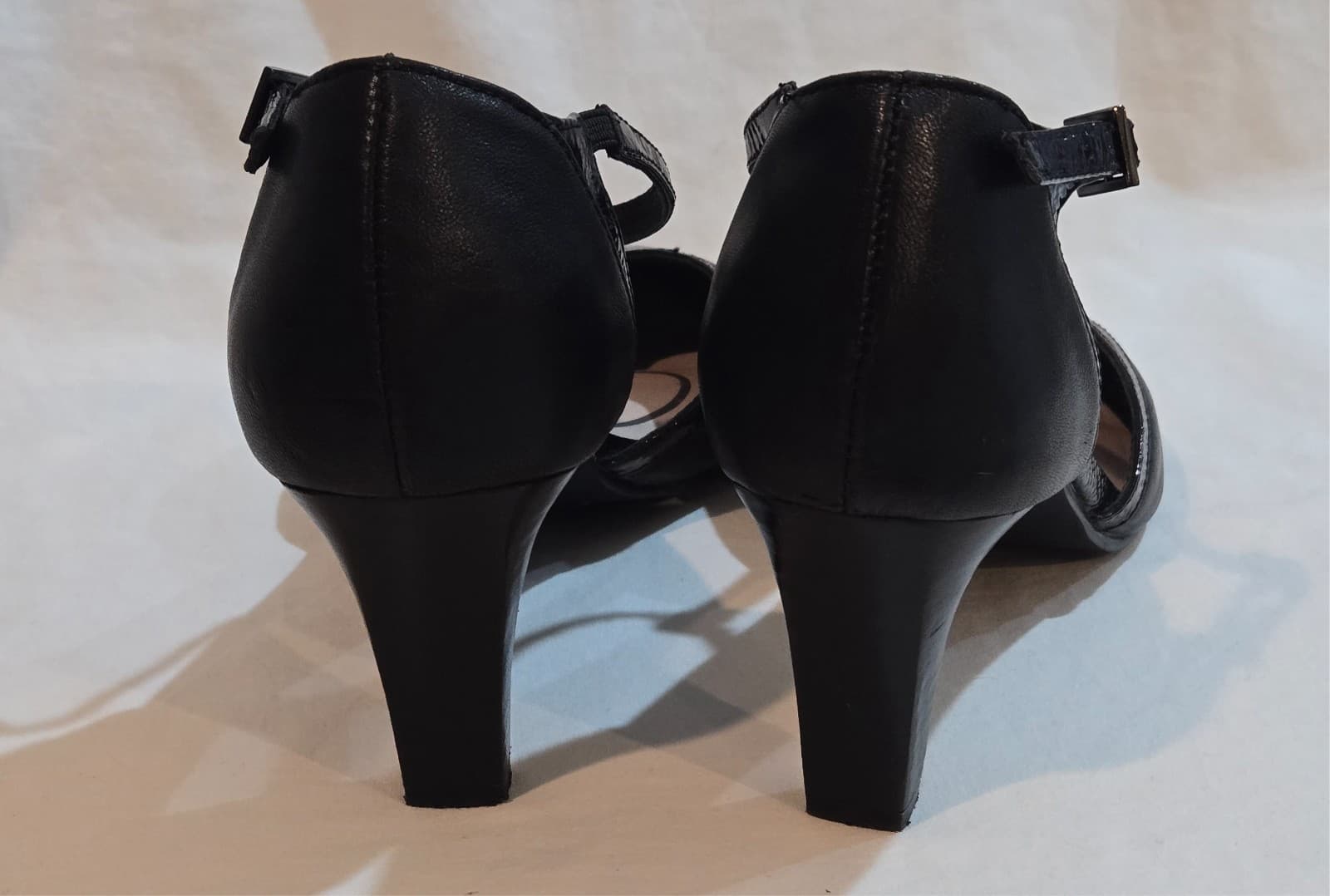 Diana Ferrari T - Bar Heels - Black - Size 7C — photo 5 of 7