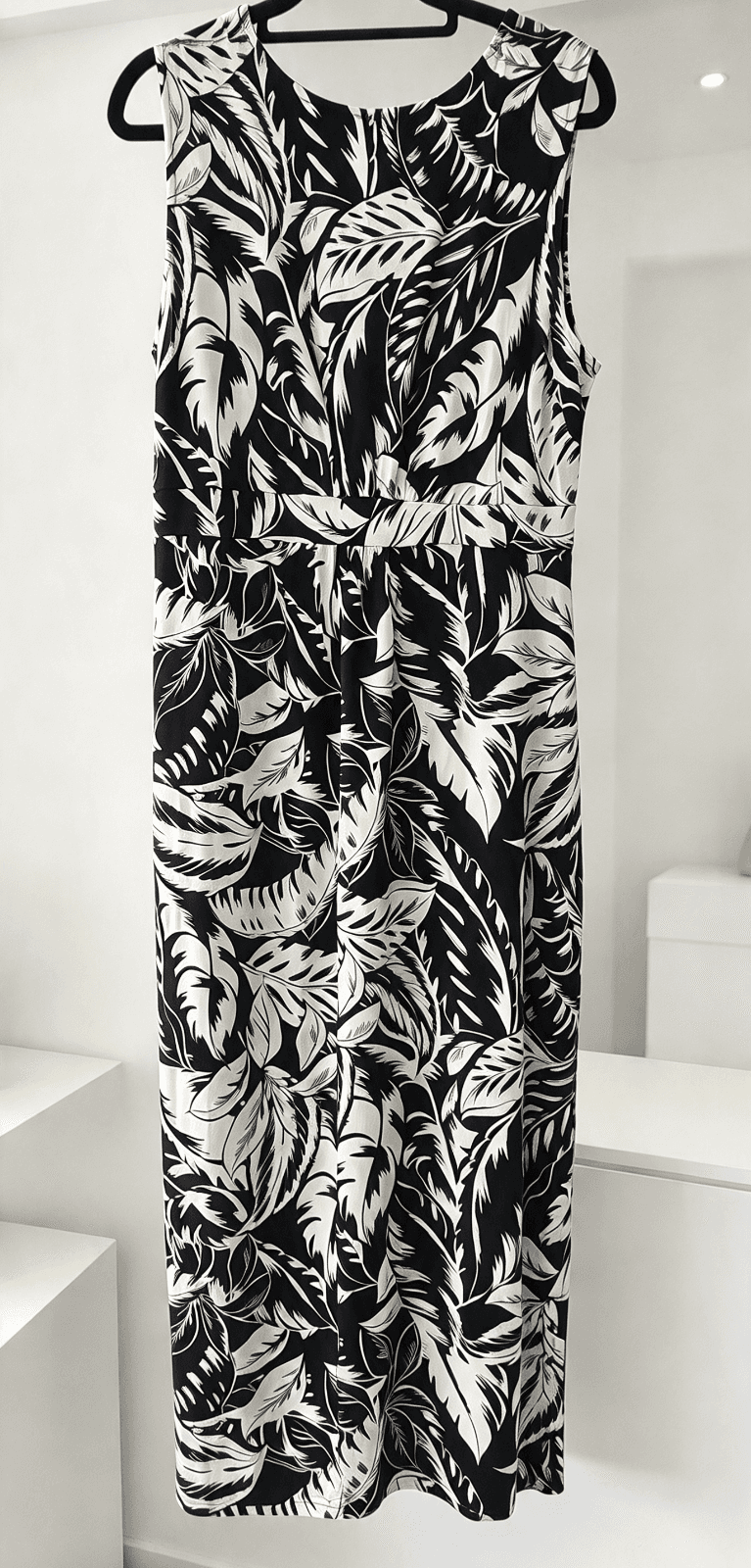 W LANE Gathered Waist Maxi Dress Size 12 - BNWT - Botanical Print — photo 2 of 12