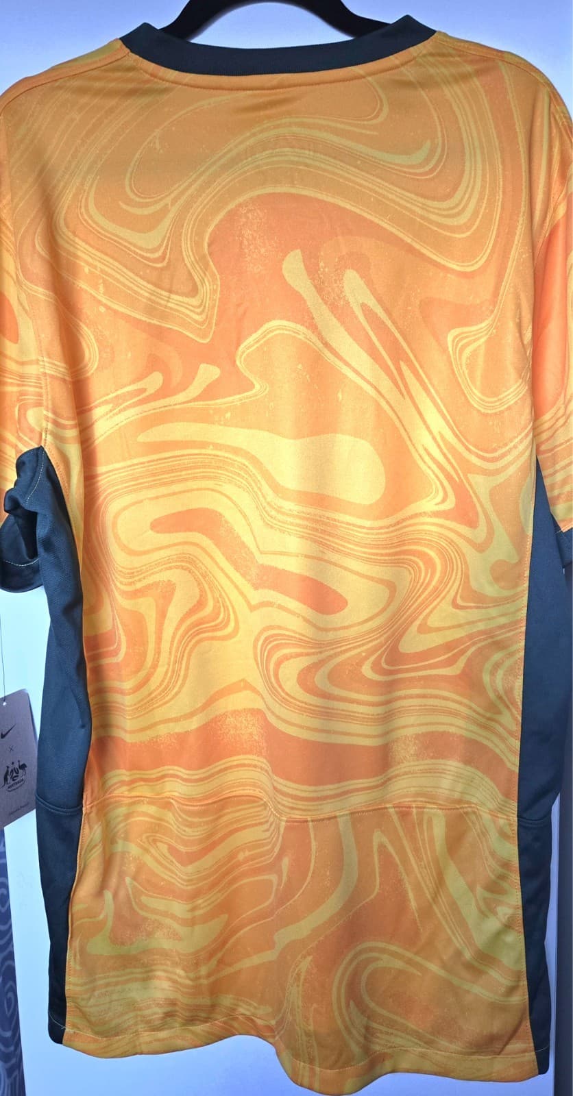 Nike Australia Soccer Jersey Matilda: Mens: Size L - NWT — photo 3 of 6