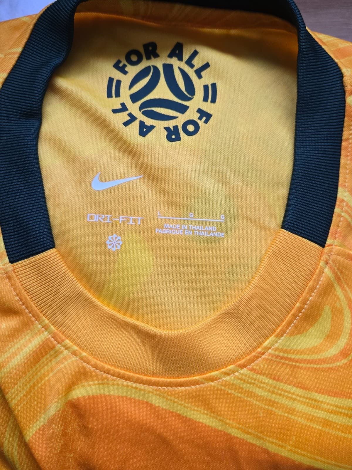 Nike Australia Soccer Jersey Matilda: Mens: Size L - NWT — photo 4 of 6