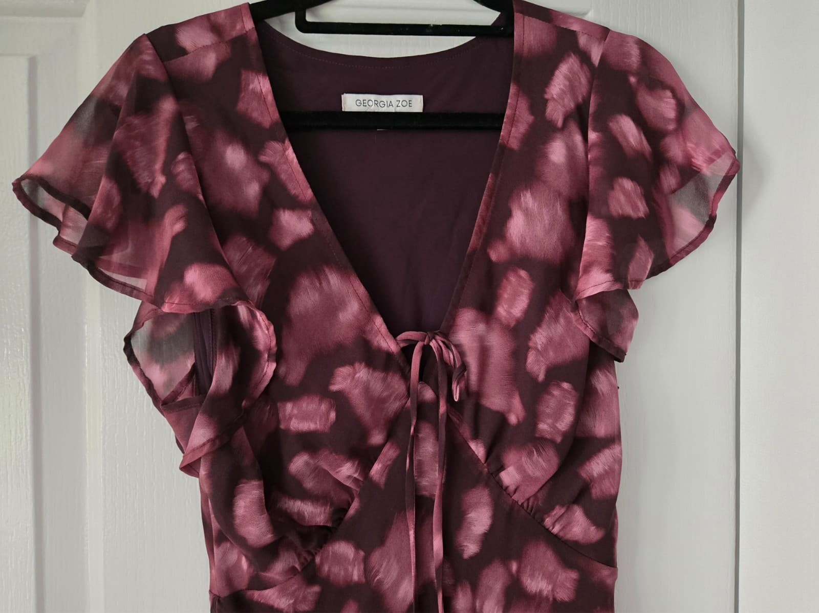 Georgia Zoe Admiration Flutter Sleeve Maxi Dress Burgundy Size 8 — photo 11 of 13