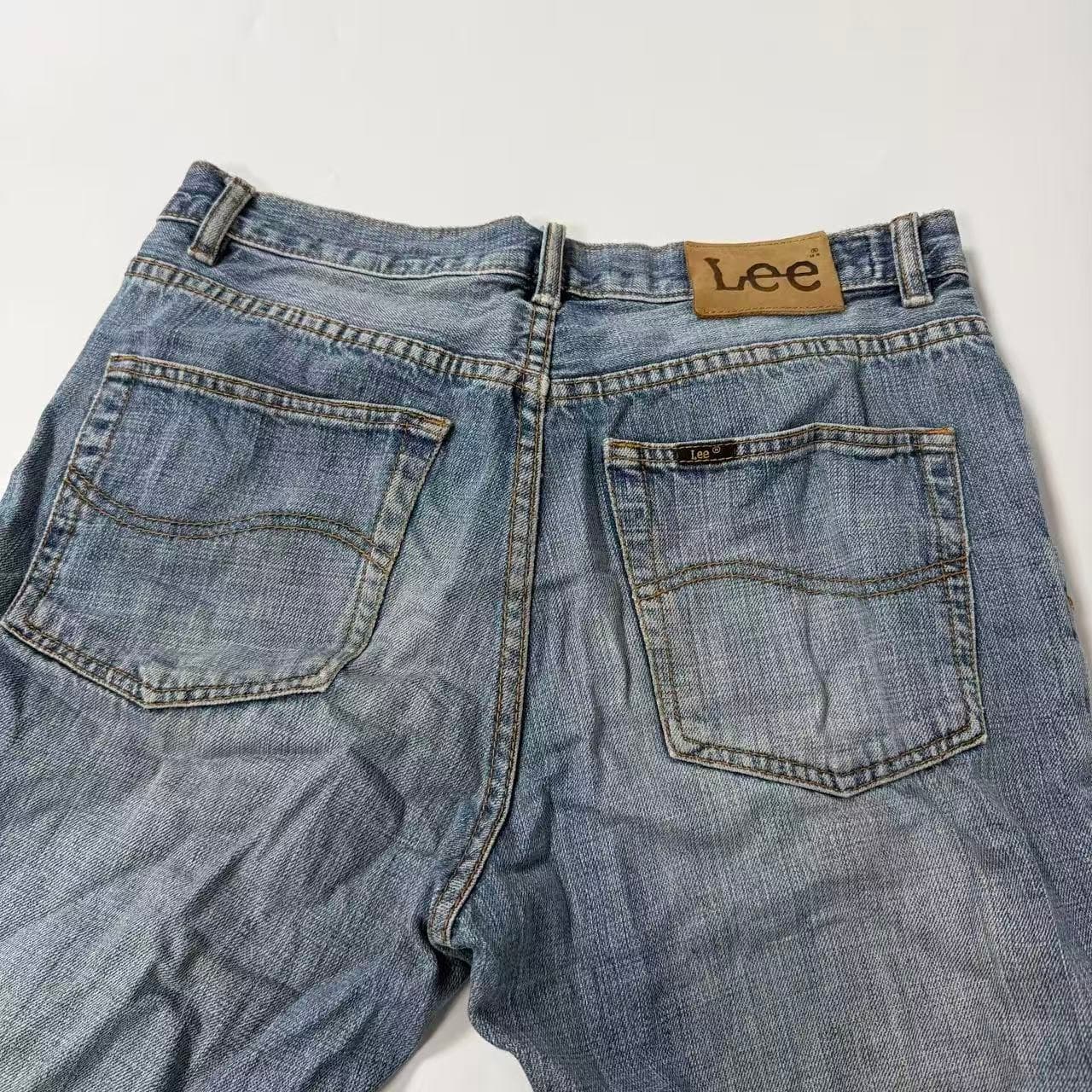 2000s Lee Distressed Blue Denim Jeans — photo 4 of 6