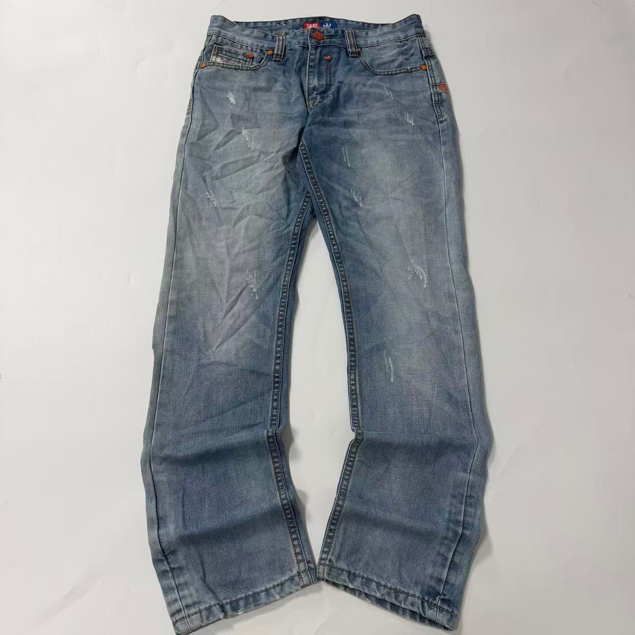2000s Levi's 501 Original Fit Jeans Blue — photo 1 of 9