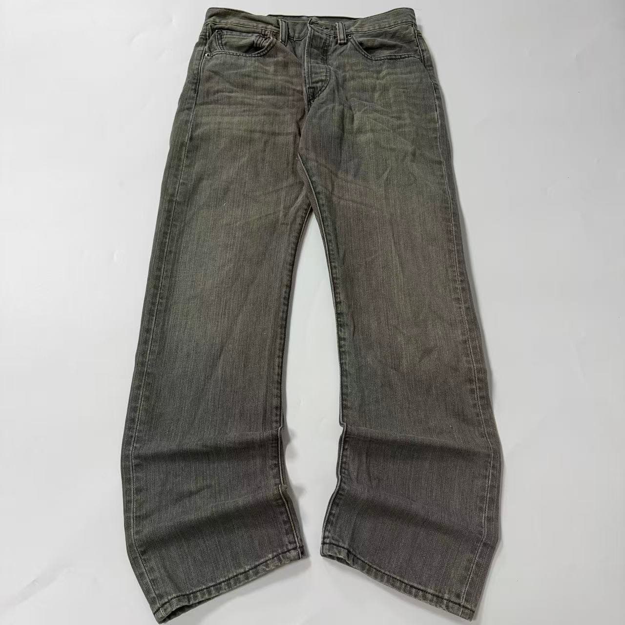 2000s Levi Strauss & Co. 501 Original Fit Jeans — photo 1 of 7