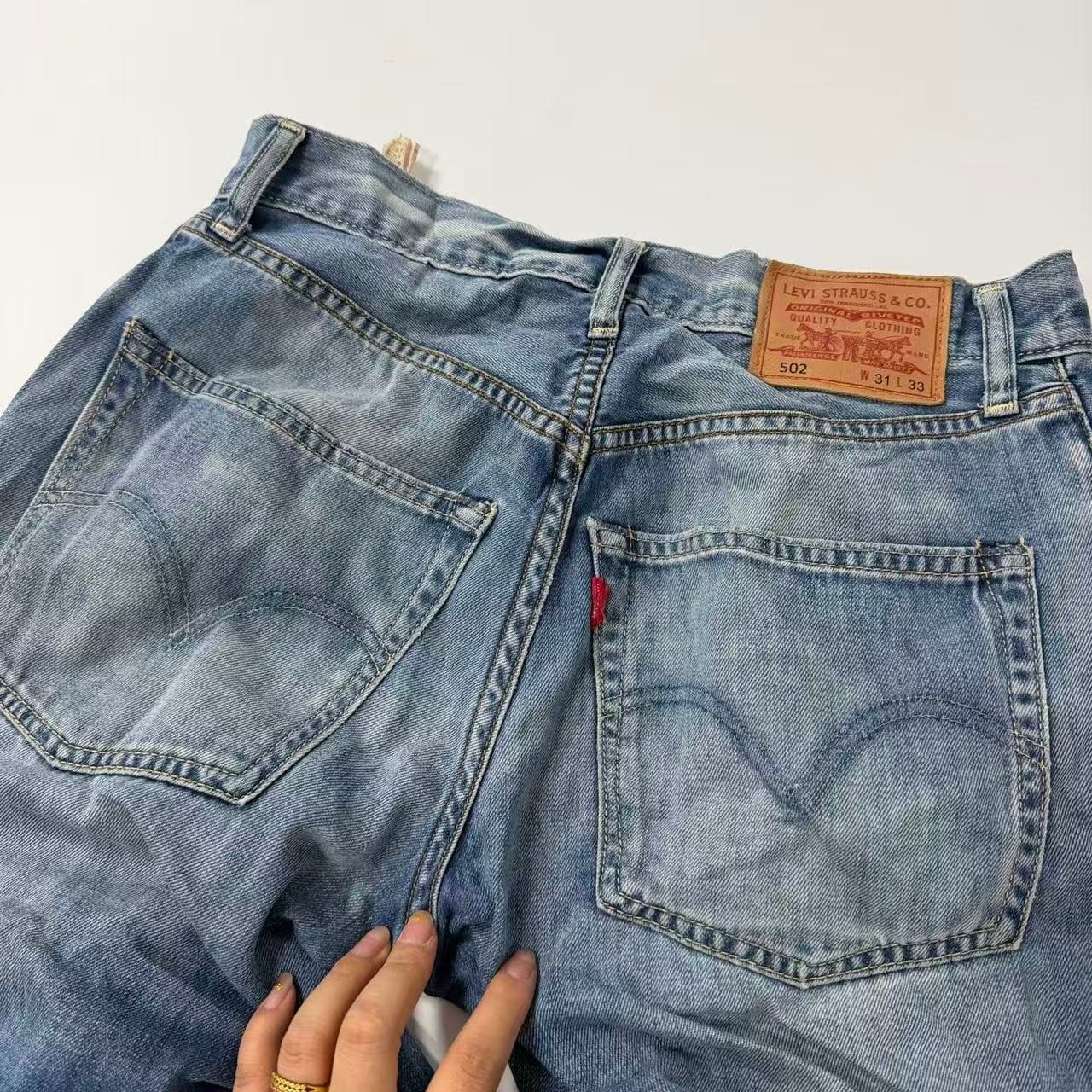 2000s Levi Strauss & Co. 502 Regular Taper Jeans — photo 4 of 7