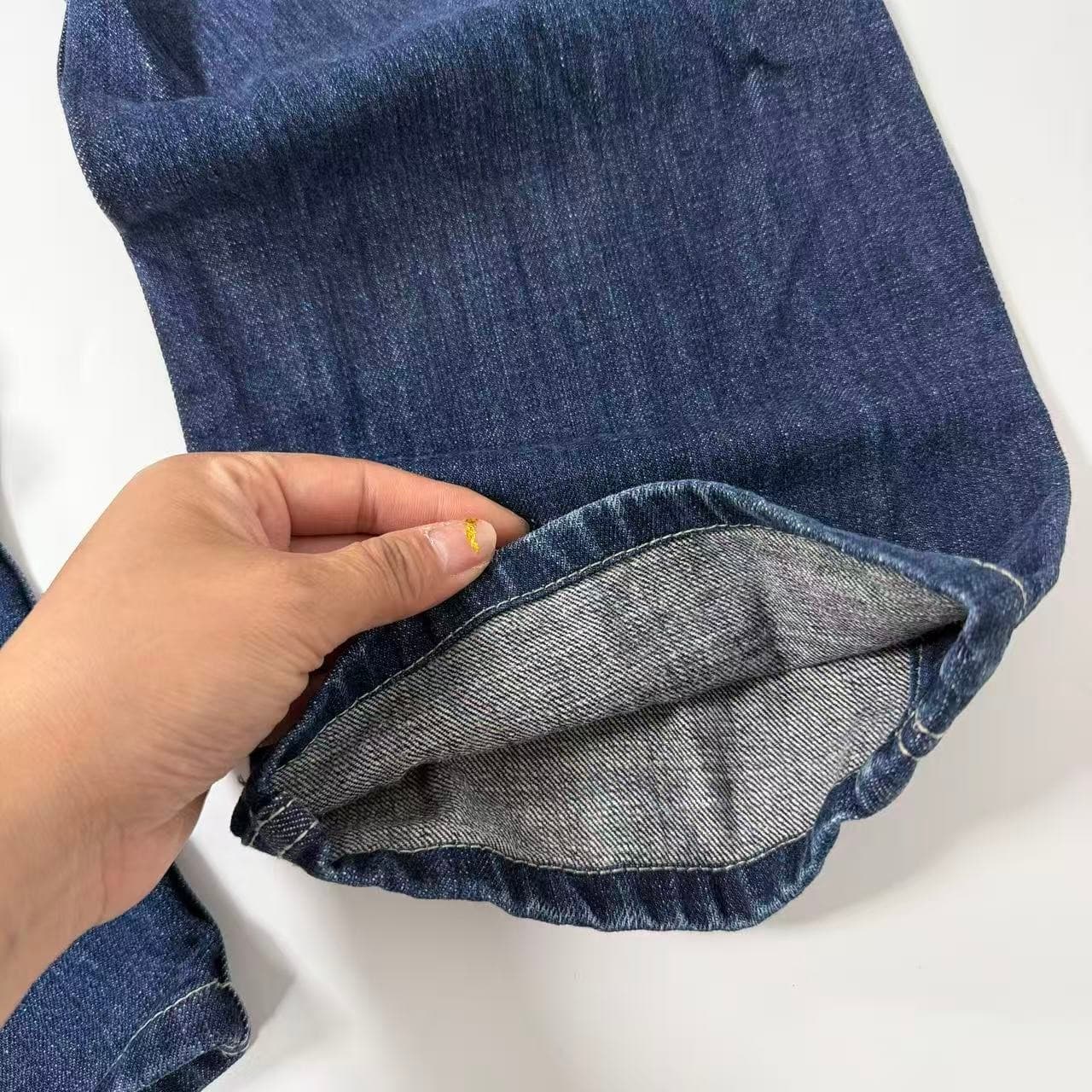 2000s Levi Strauss & Co 513 Slim Straight Jeans — photo 6 of 8