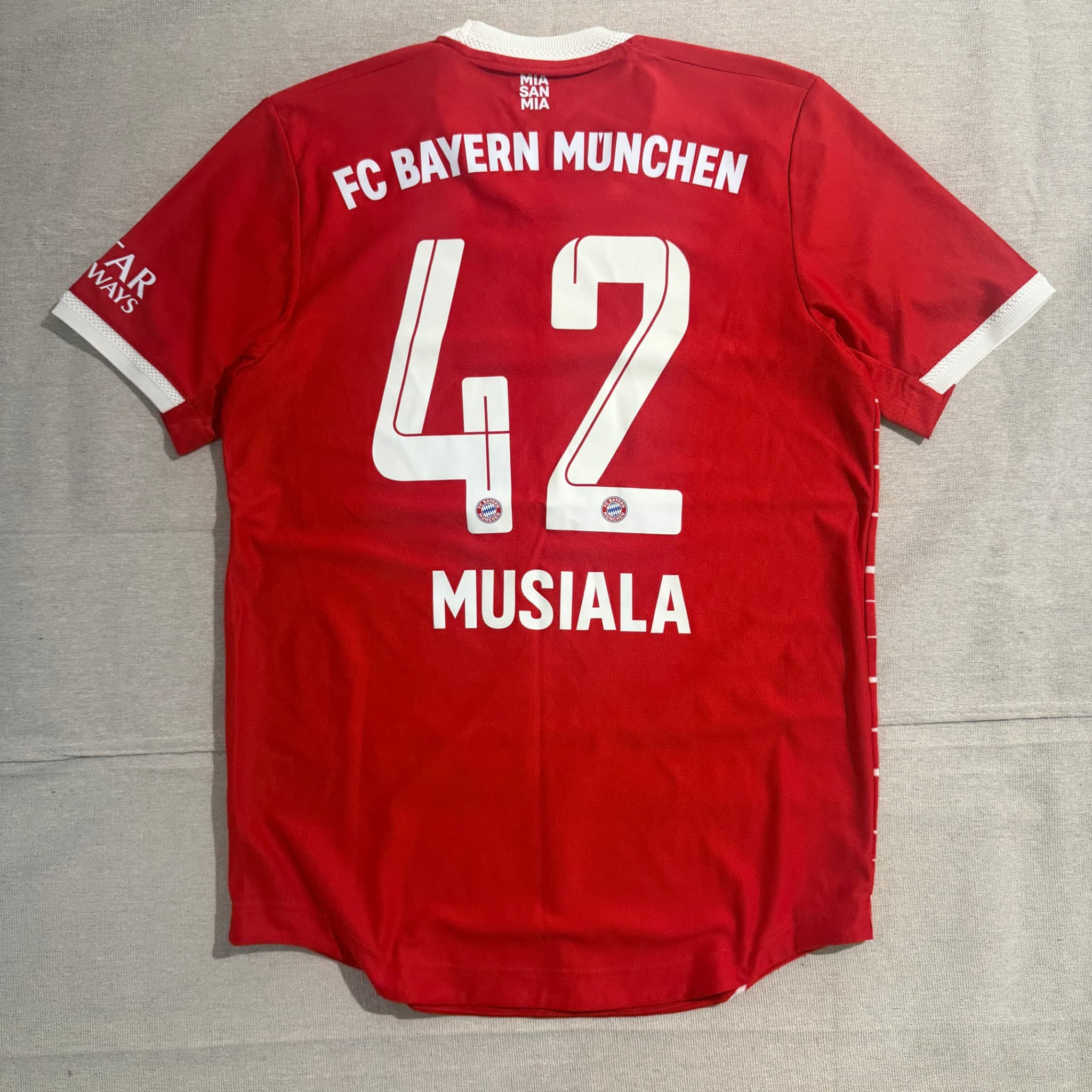 Adidas Bayern Munich 2022-23 Home Authentic Soccer Jersey Red Size M — photo 7 of 11