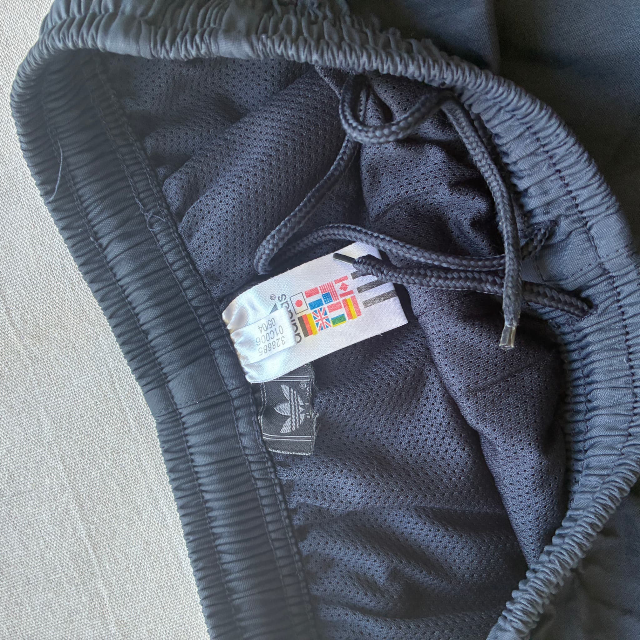 Adidas Black Nylon Track Pants 2000s Release — photo 4 of 7