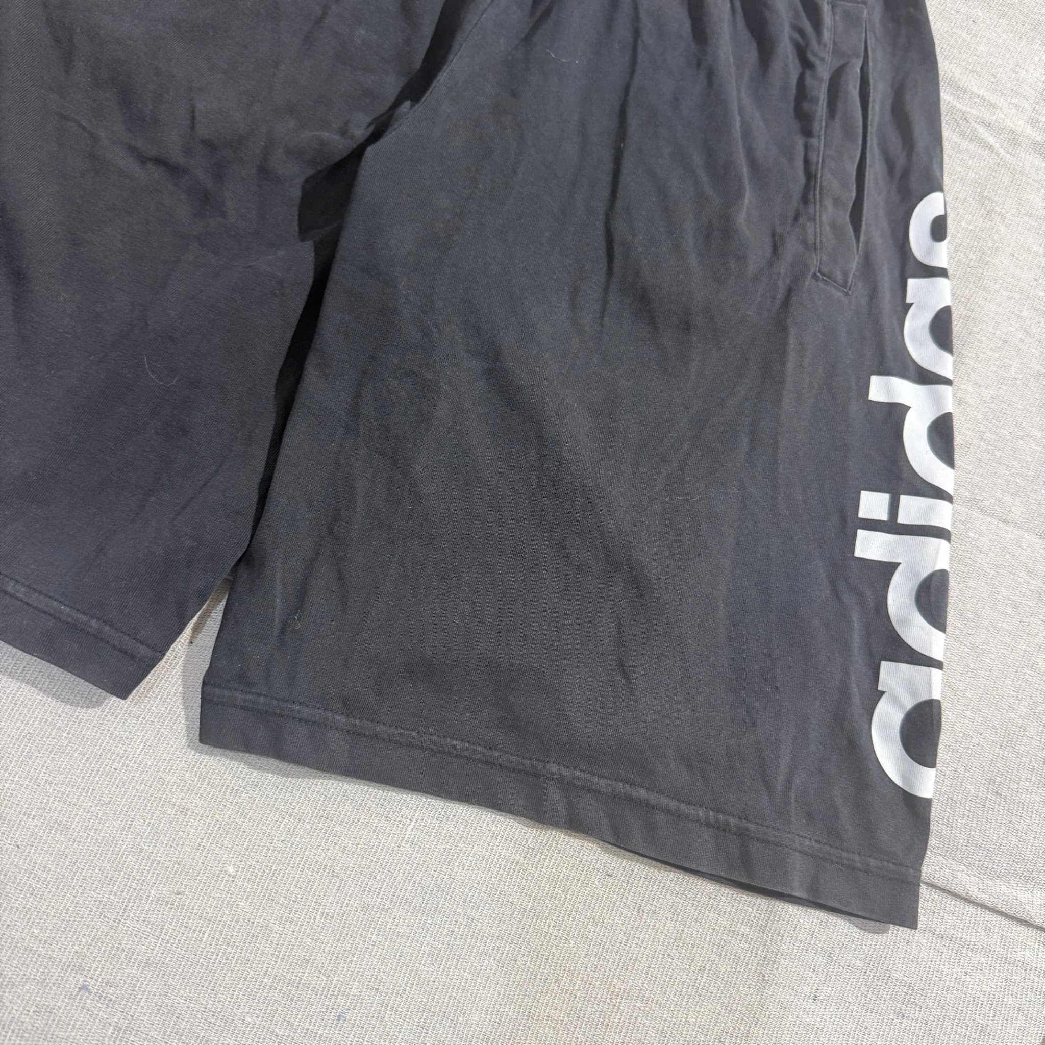 Adidas Essentials Linear Logo Cotton Shorts Black M — photo 2 of 7