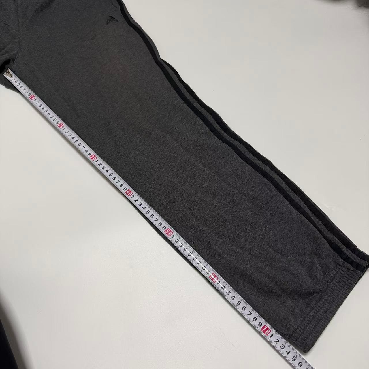 Adidas Grey Sweatpants Women's L — photo 10 of 11