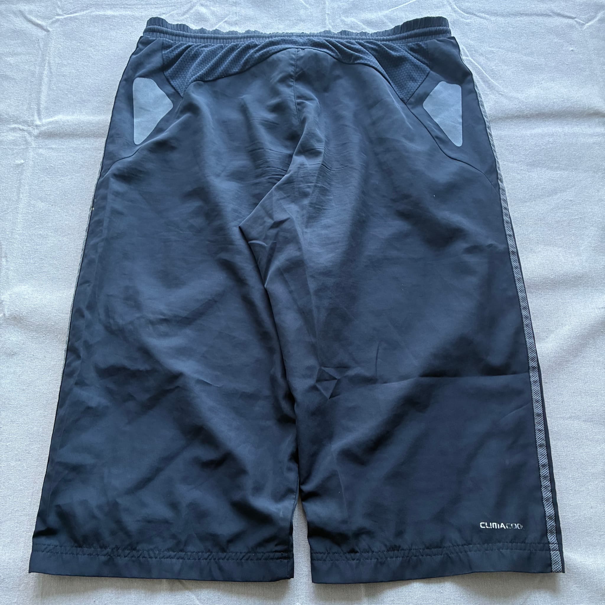 Adidas Men's Athletic Performance Training Shorts Black Baggy Vintage 2000s 2XL — photo 5 of 7