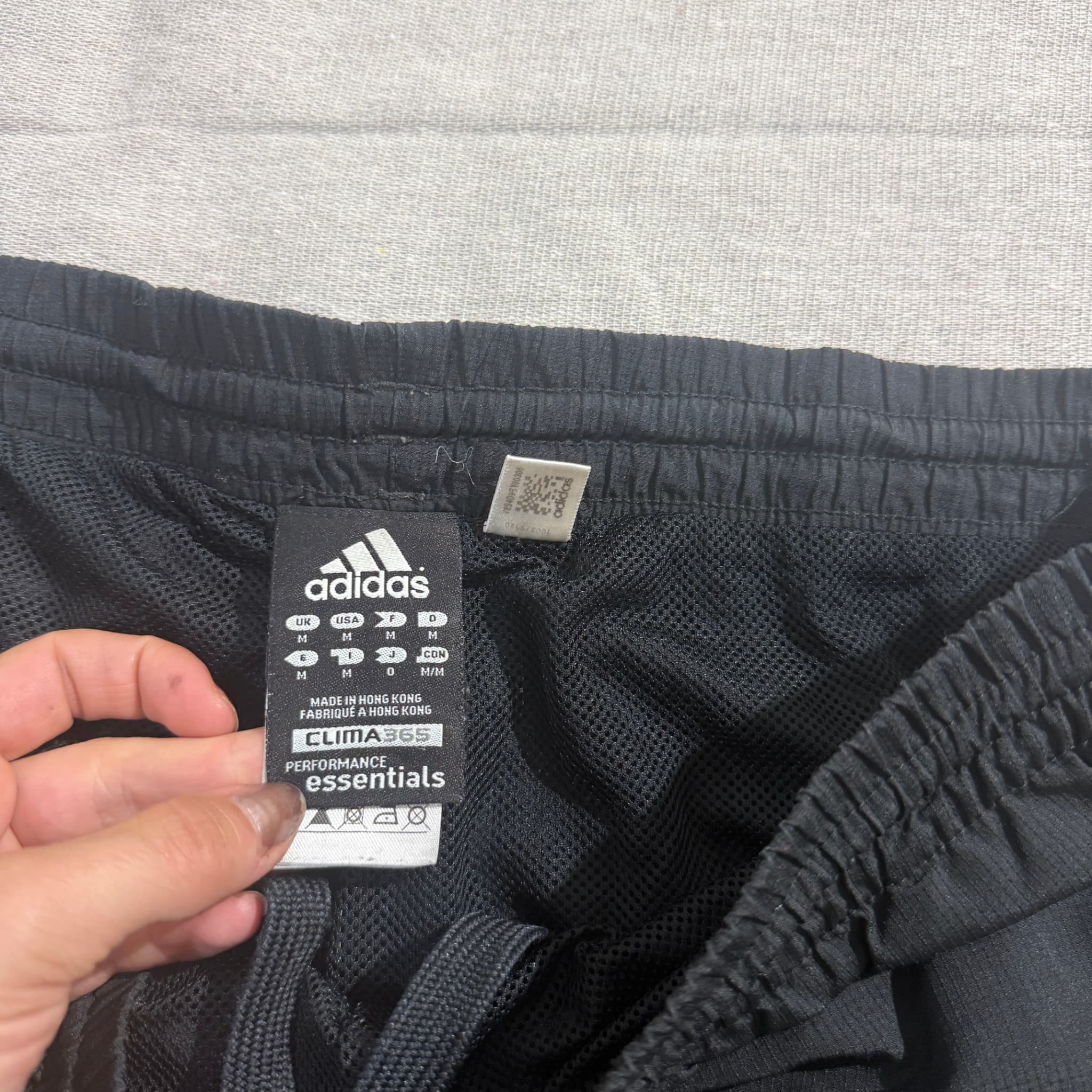 Adidas Men's Black 3-Stripe Athletic Capri Shorts — photo 4 of 6