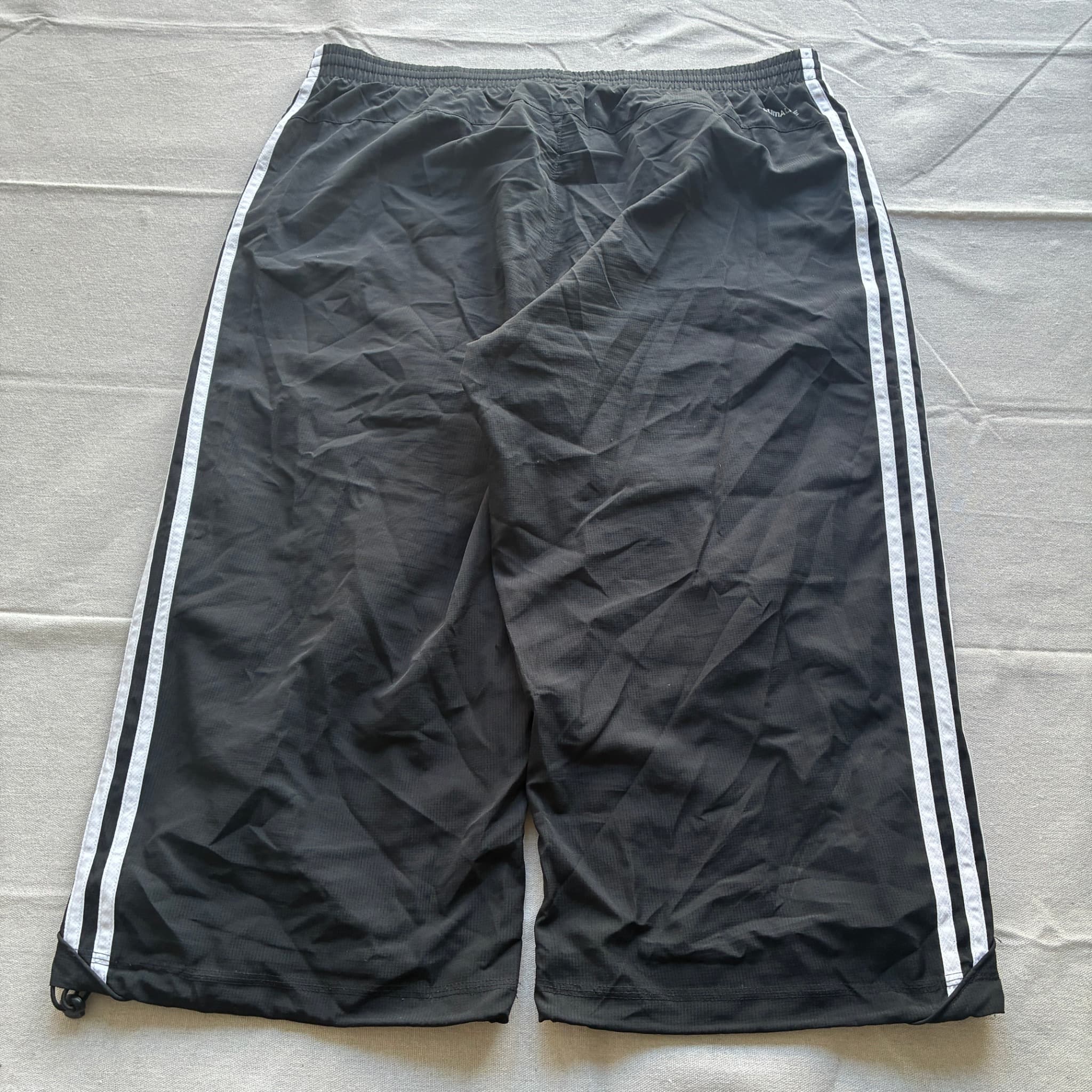 Adidas Men's Black 3-Stripe Ripstop Track Shorts Baggy Vintage 2XL — photo 5 of 7