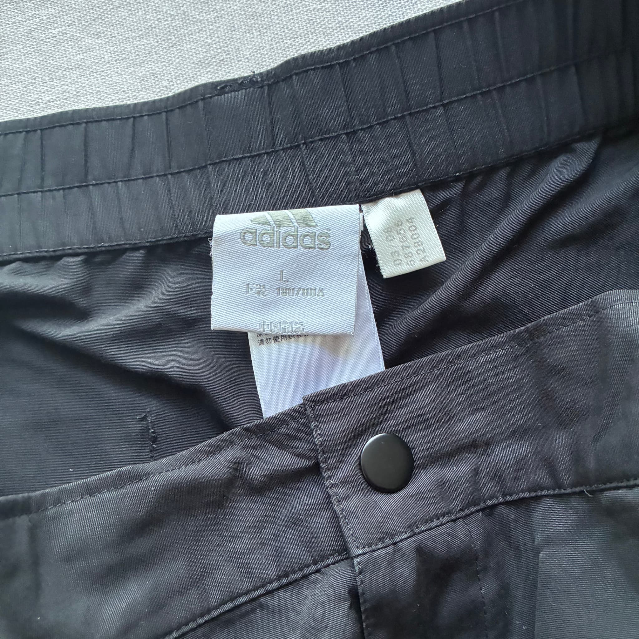 Adidas Men's Black And Gold 3-Stripe Athletic Shorts Size L — photo 4 of 7
