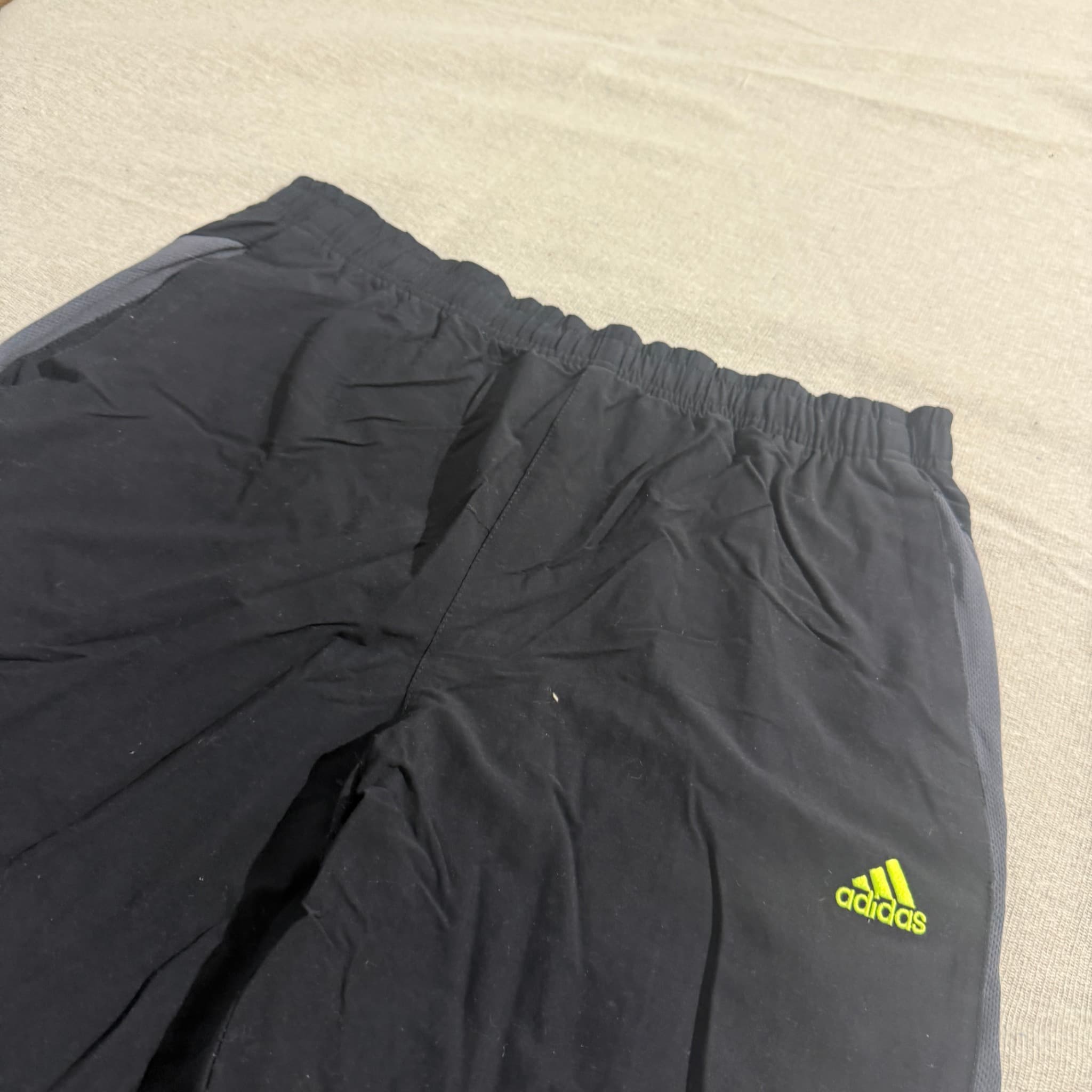Adidas Men's Black Athletic Performance Shorts XL — photo 3 of 7