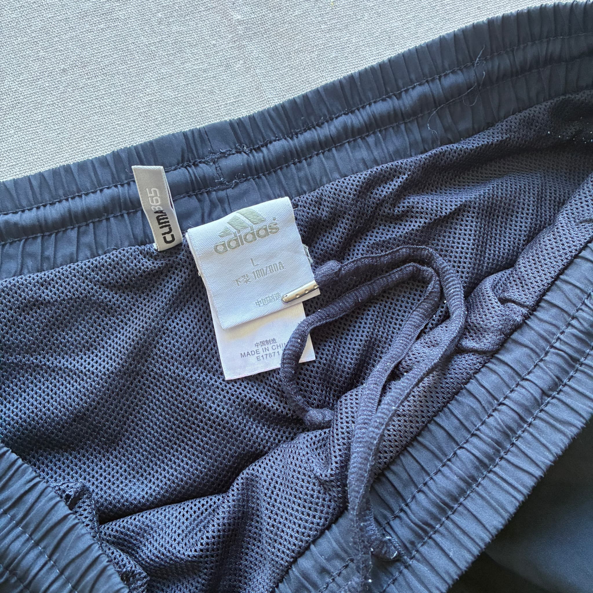 Adidas Men's Black Athletic Shorts L — photo 4 of 8