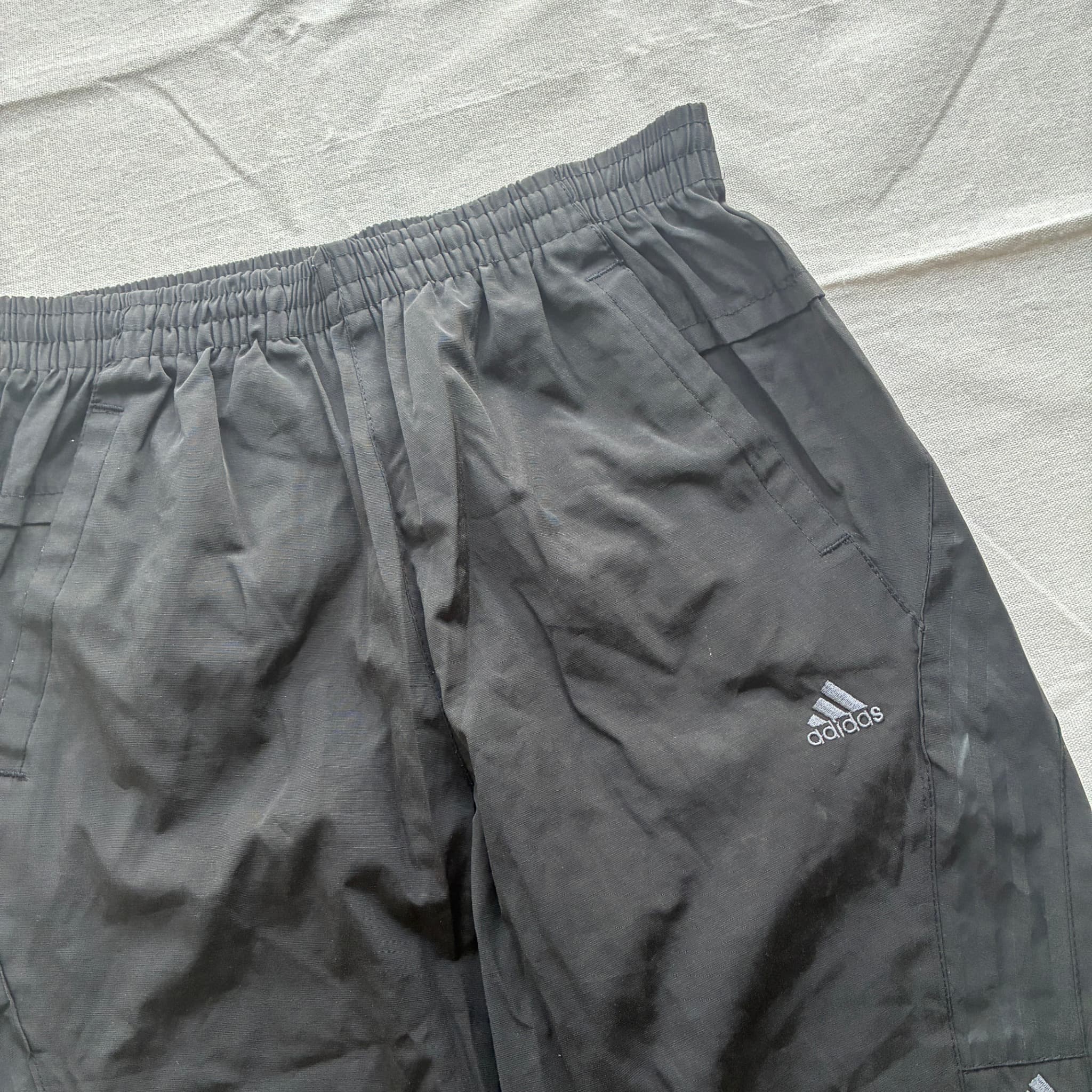 Adidas Men's Black Athletic Three-Quarter Training Shorts Size XL — photo 3 of 7