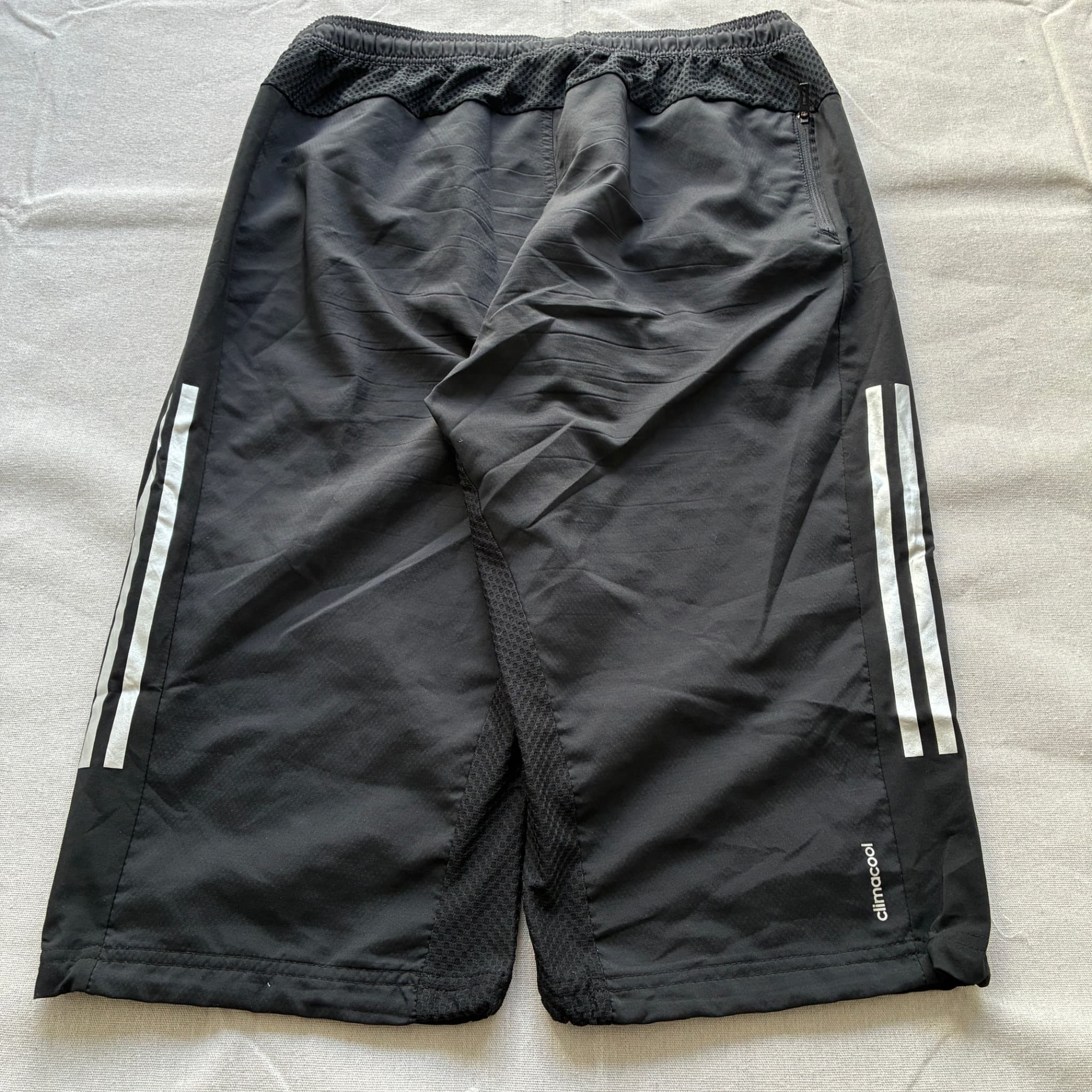 Adidas Men's Black Athletic Training Shorts Baggy Vintage 2000s Release — photo 5 of 7
