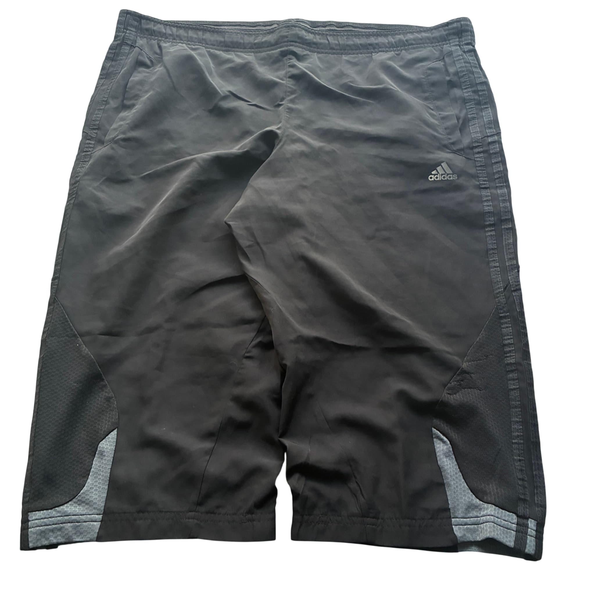 Adidas Men's Black Athletic Training Shorts With Side Panels Size L — photo 1 of 9