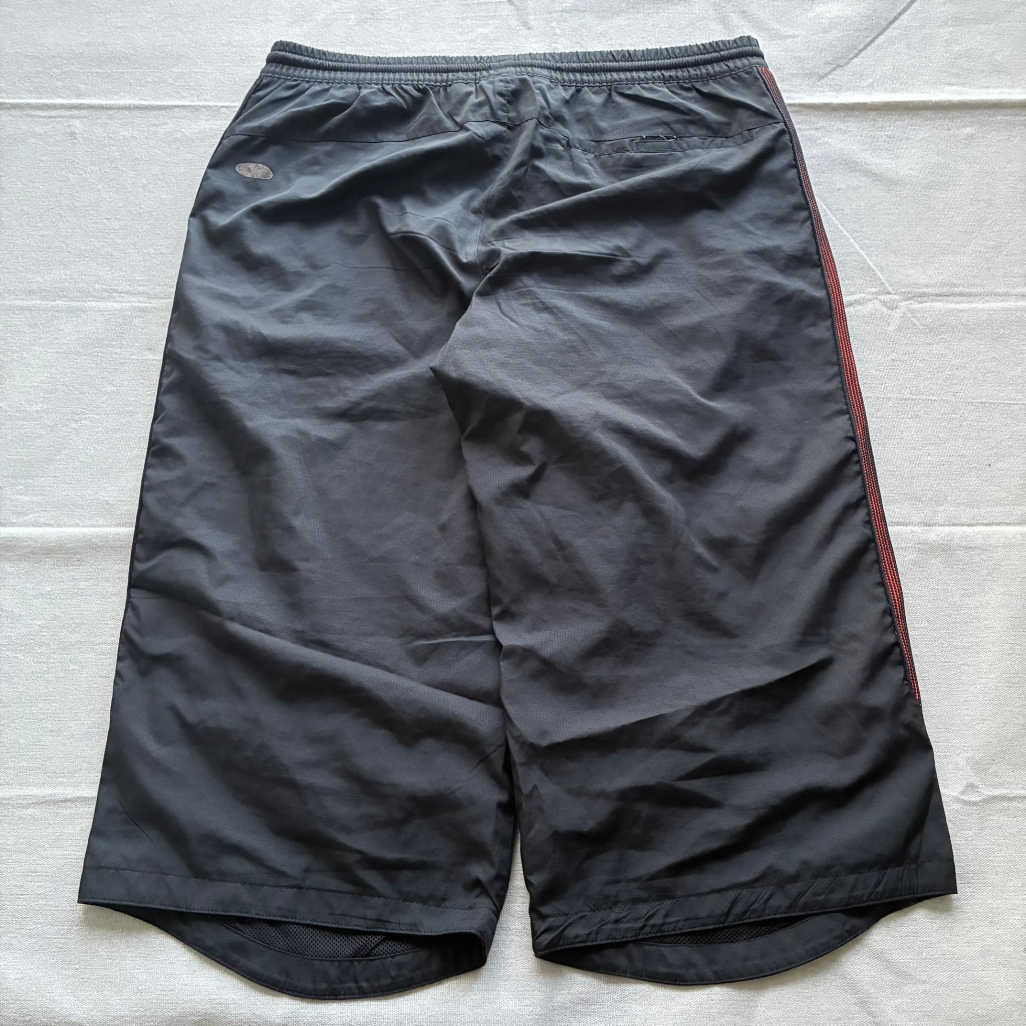 Adidas Men's Black Nylon Athletic Shorts With Side Stripe Detail Size L — photo 5 of 6