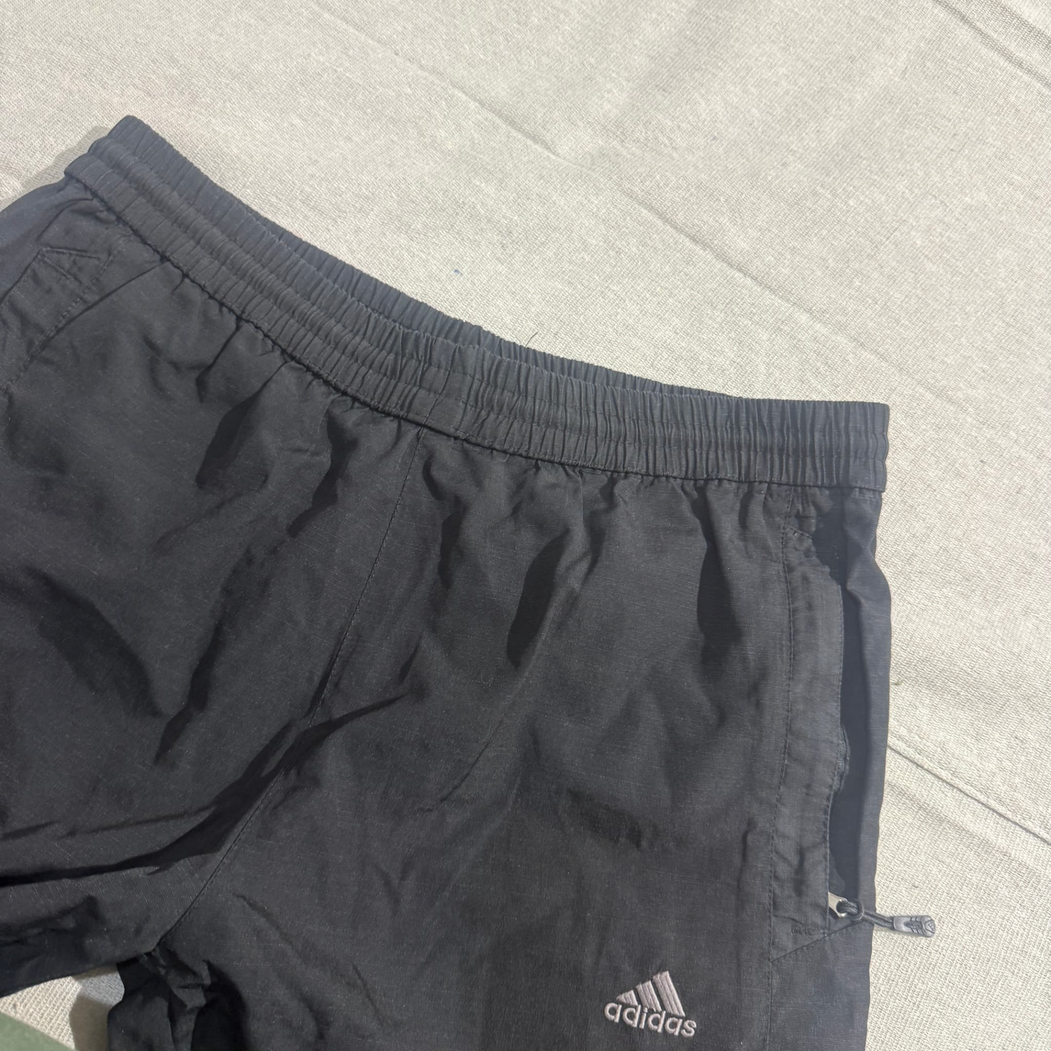 Adidas Men's Black Performance Shorts Size L — photo 3 of 7