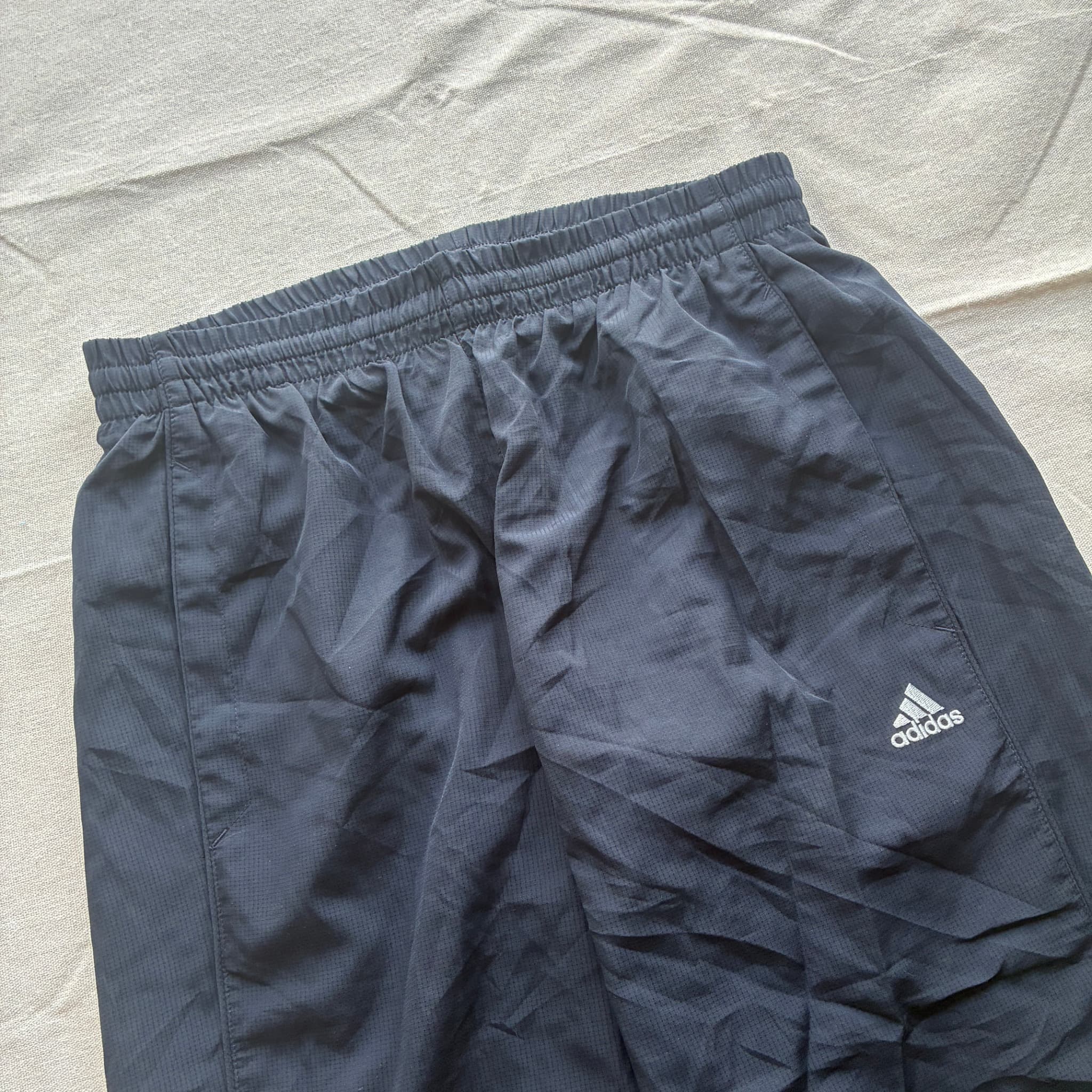 Adidas Men's Black Ripstop Athletic Shorts Size 095 — photo 3 of 6