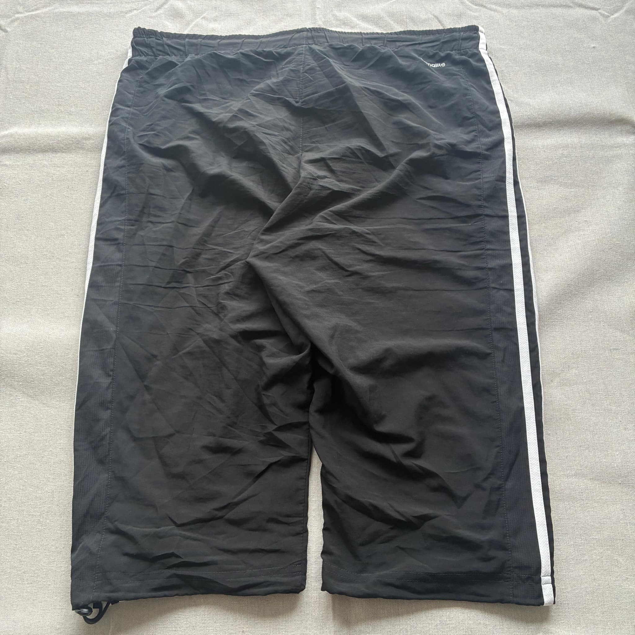 Adidas Men's Black Three-Stripe Nylon Track Shorts Baggy Vintage 2000s Release — photo 5 of 6