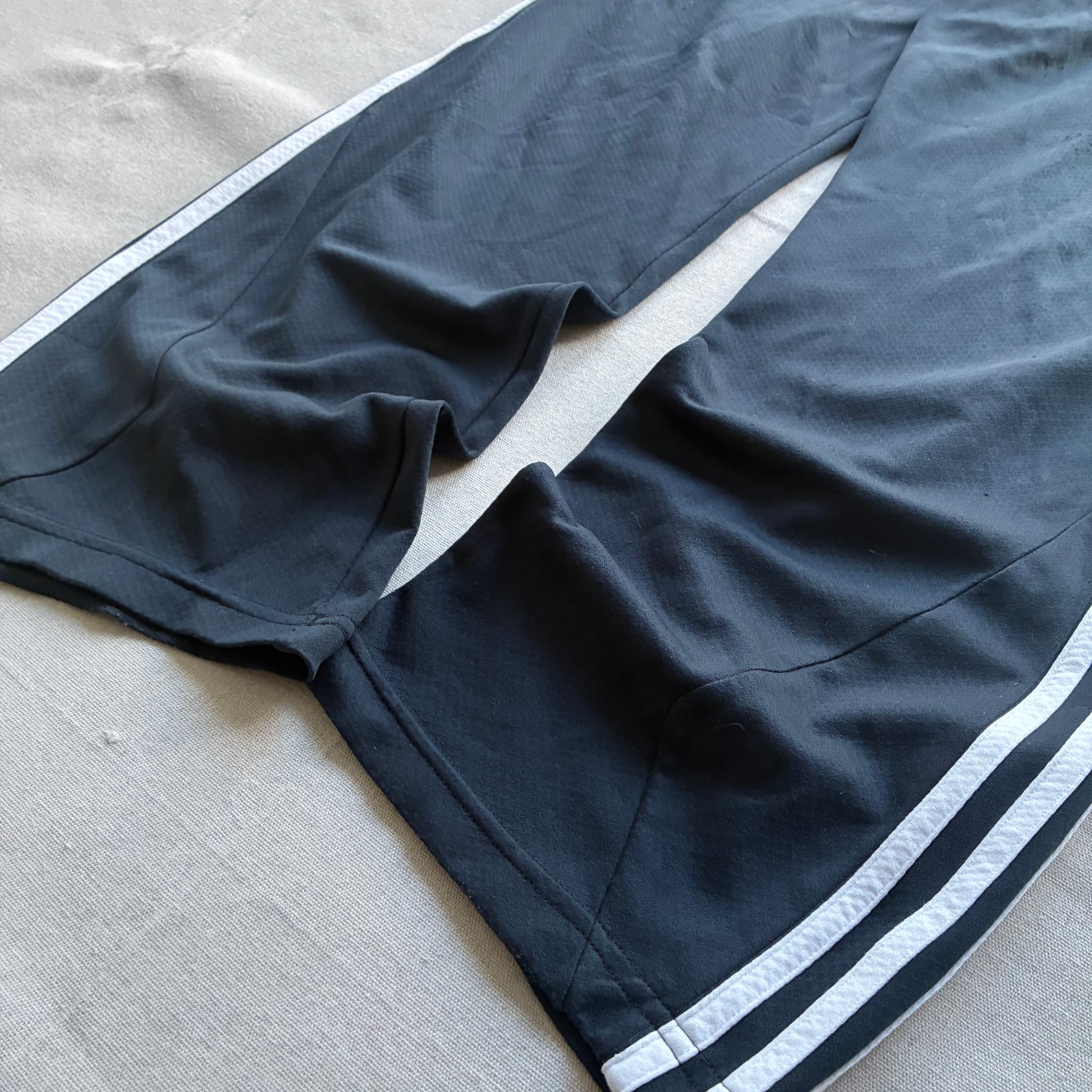 Adidas Men's Black Three-Stripe Track Pants Size M — photo 2 of 11