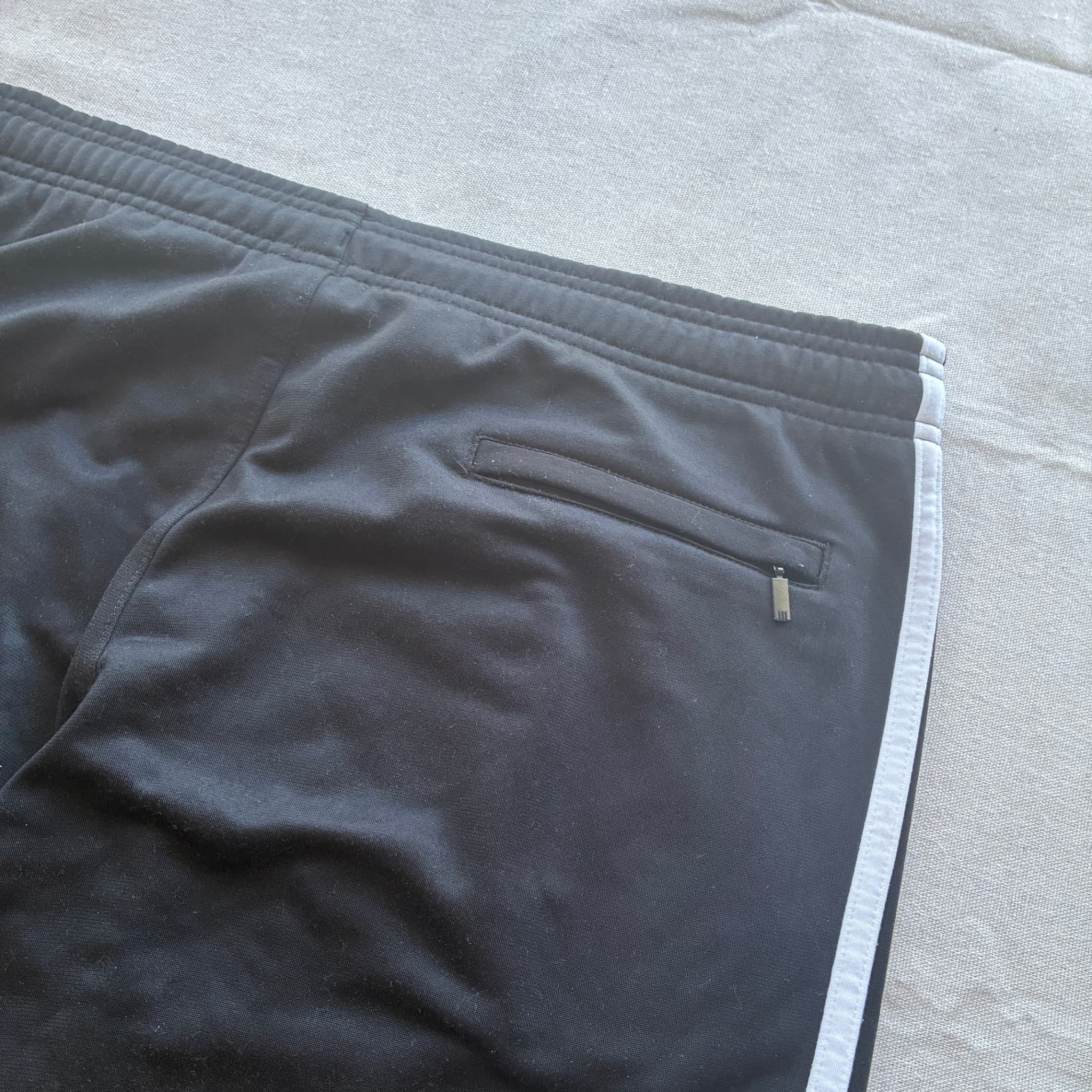 Adidas Men's Black Three-Stripe Track Pants Size M — photo 5 of 7