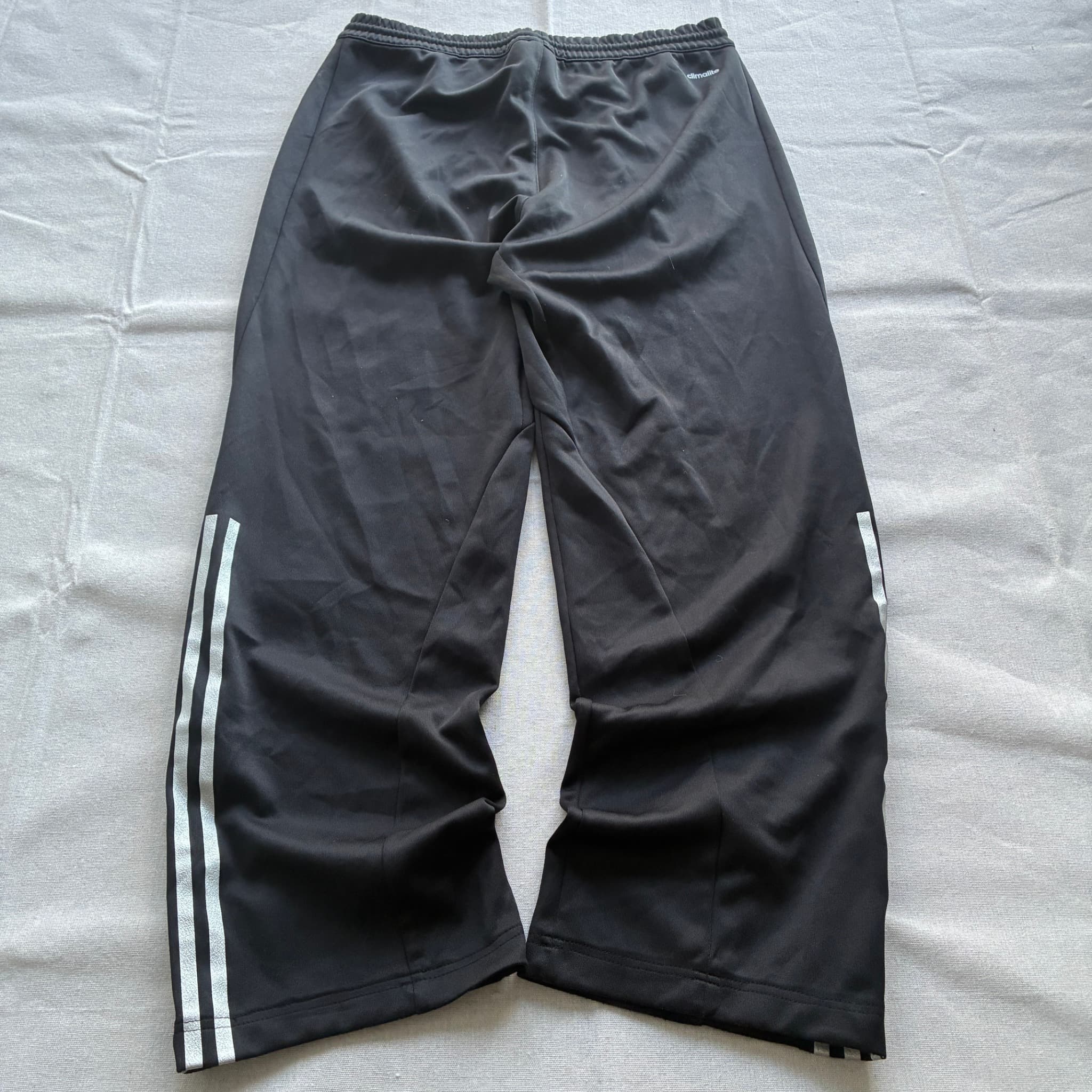 Adidas Men's Black Track Pants With Blue Pocket Accents Size M — photo 5 of 7