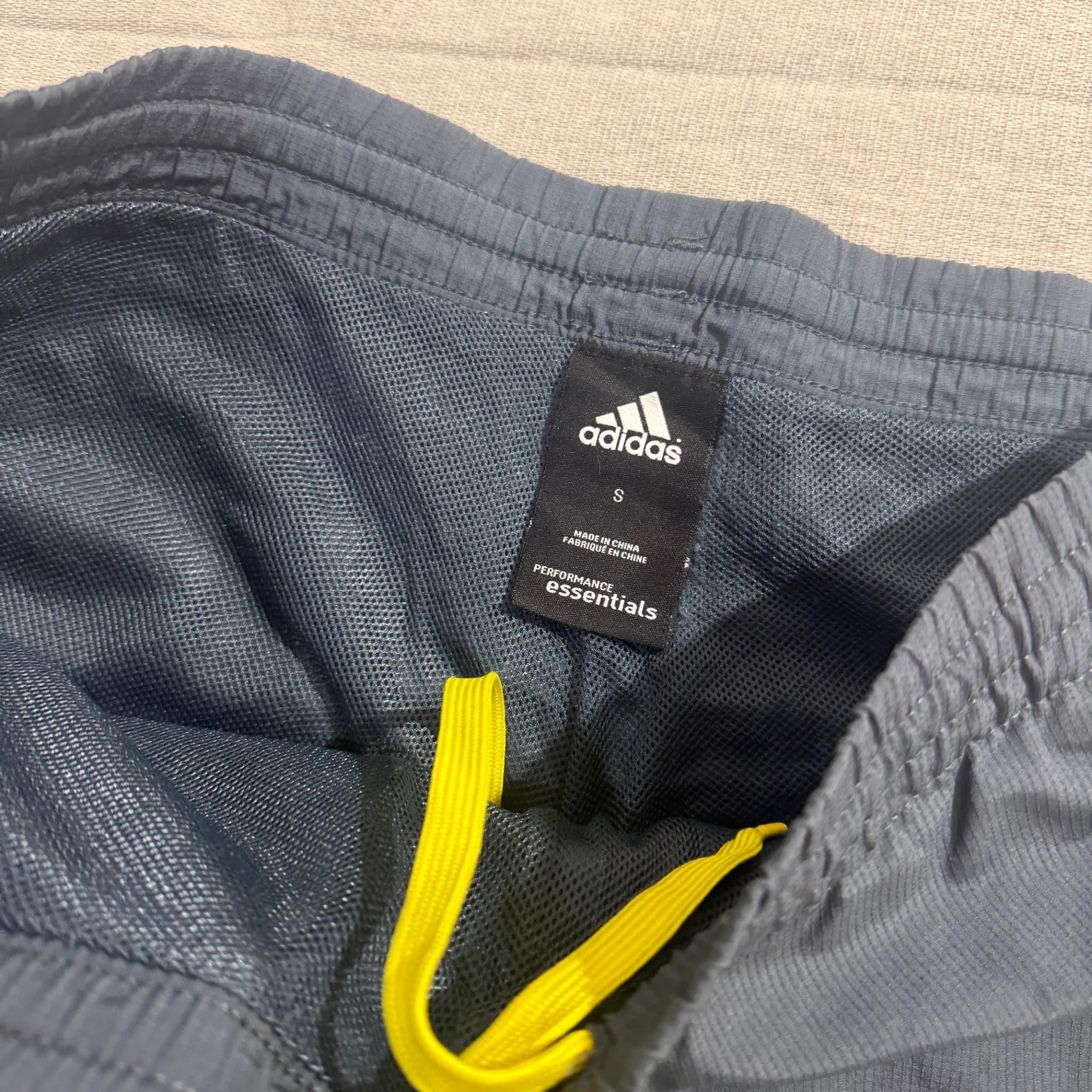 Adidas Men's Charcoal Grey Neon Yellow Track Pants Size S — photo 4 of 6