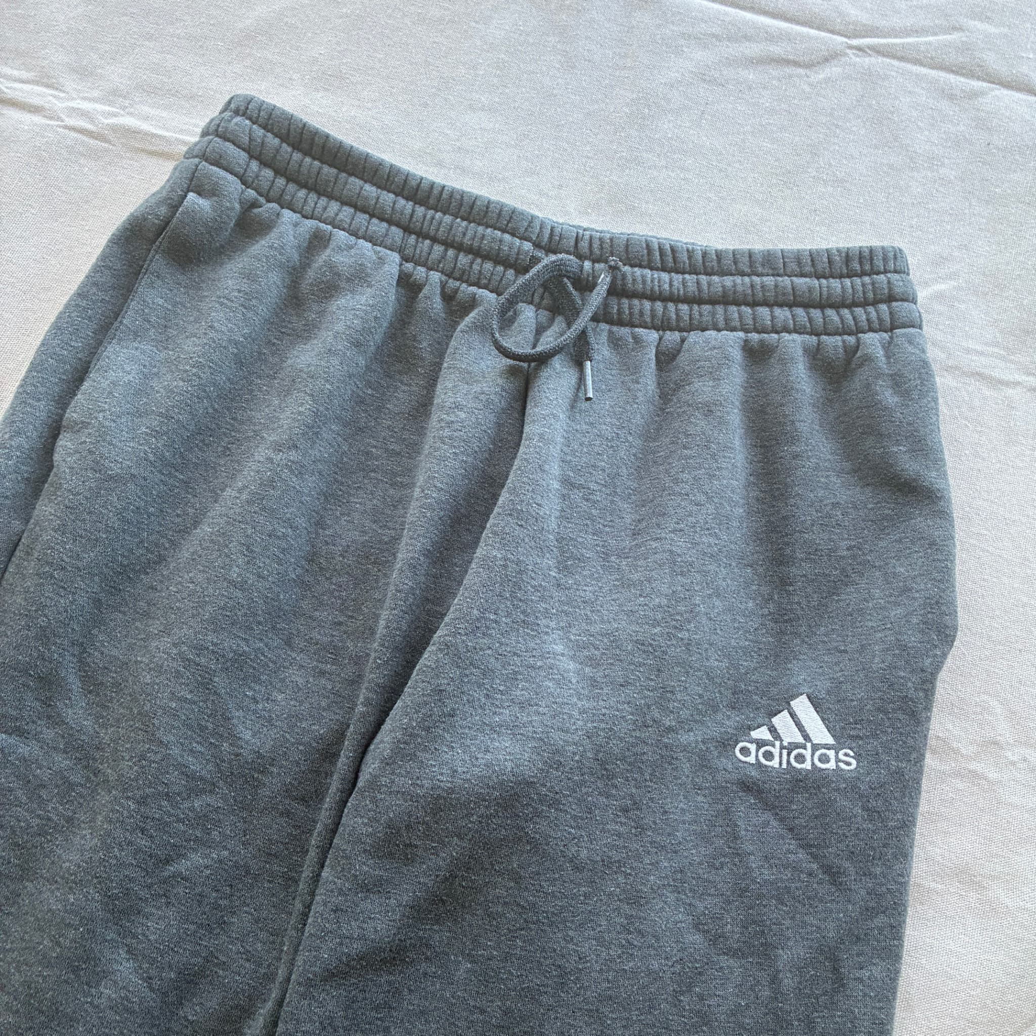 Adidas Men's Grey Fleece Sweatpants Size M — photo 3 of 6