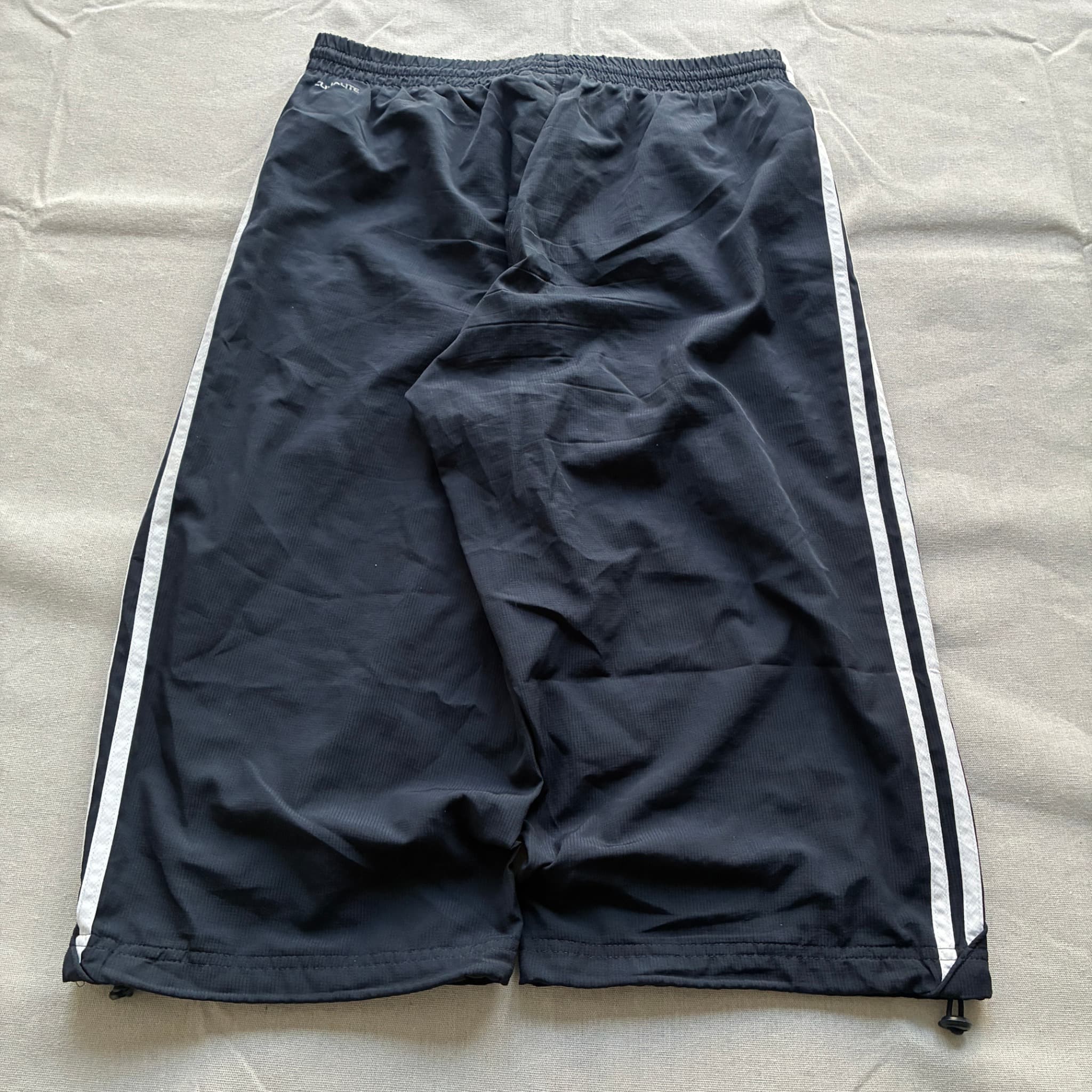 Adidas Men's Three-Stripe Ripstop Shorts Black L — photo 5 of 8
