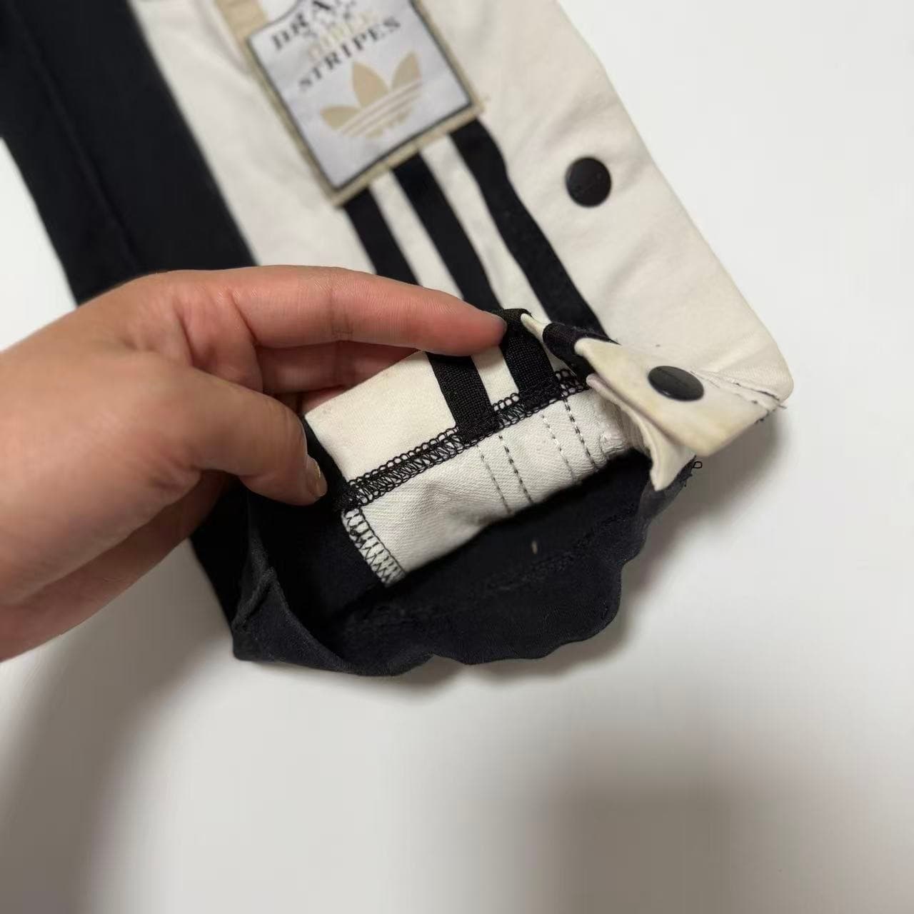 Adidas Originals Track Pants Vintage 2000s Release — photo 3 of 11