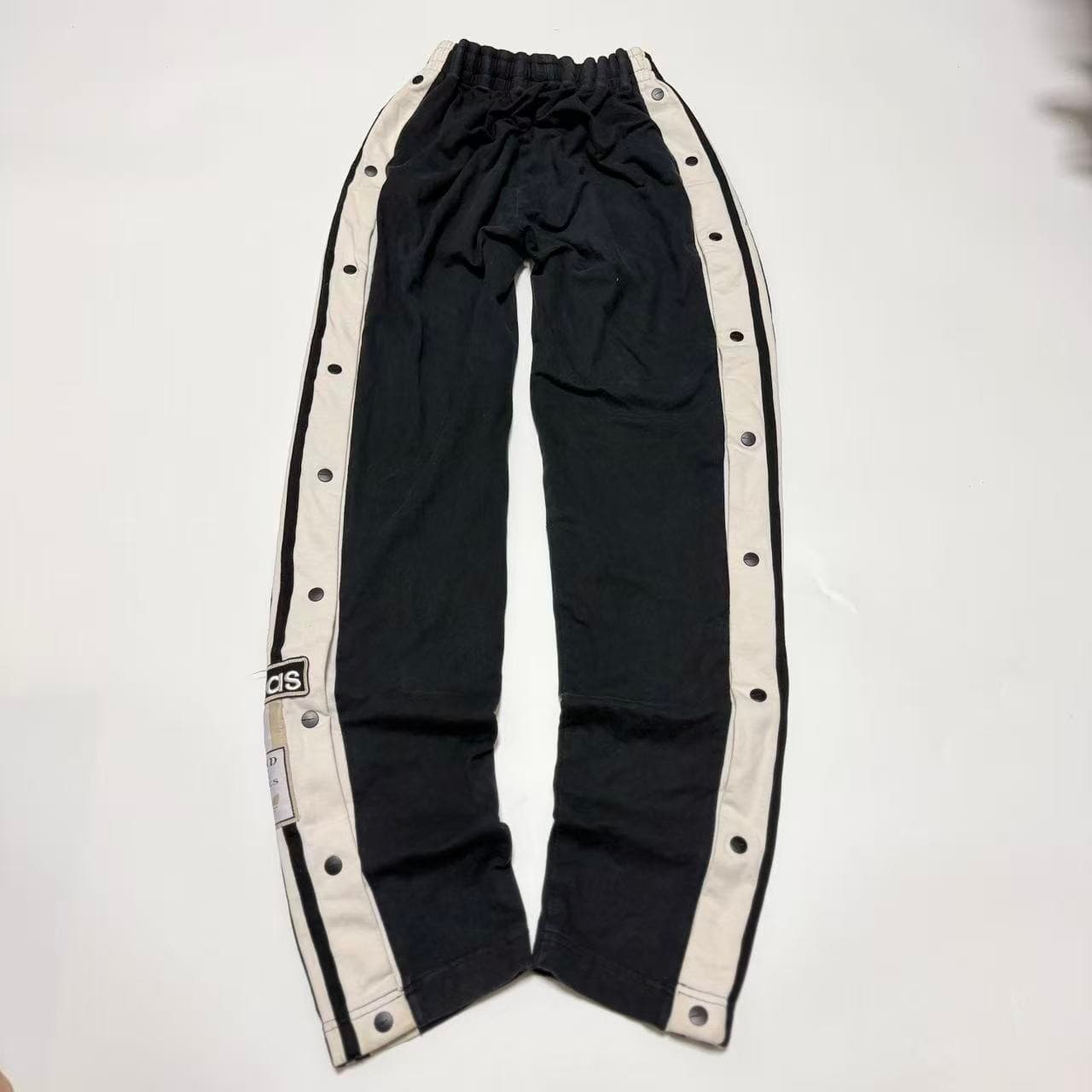 Adidas Originals Track Pants Vintage 2000s Release — photo 2 of 11
