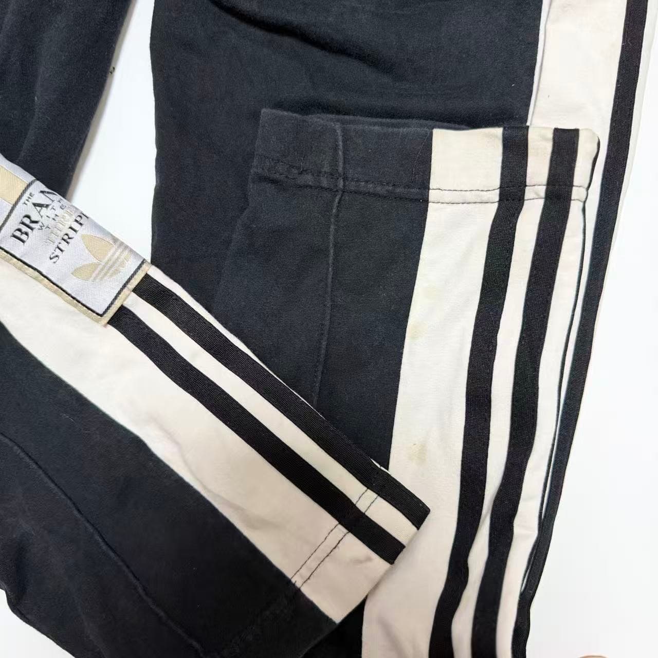 Adidas Originals Track Pants Vintage 2000s Release — photo 10 of 11