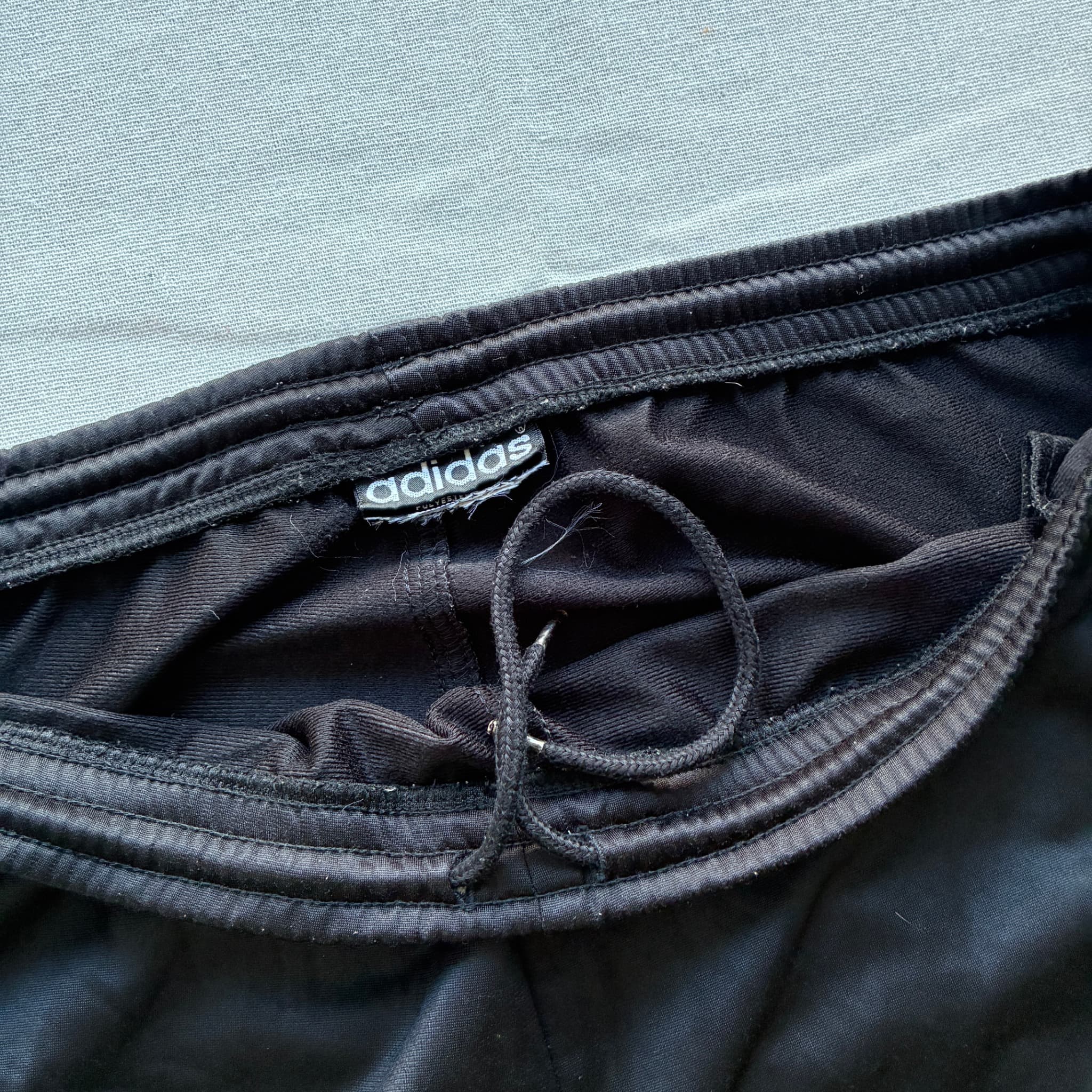 Adidas Originals Trefoil Three-Stripe Track Pants Black — photo 4 of 6
