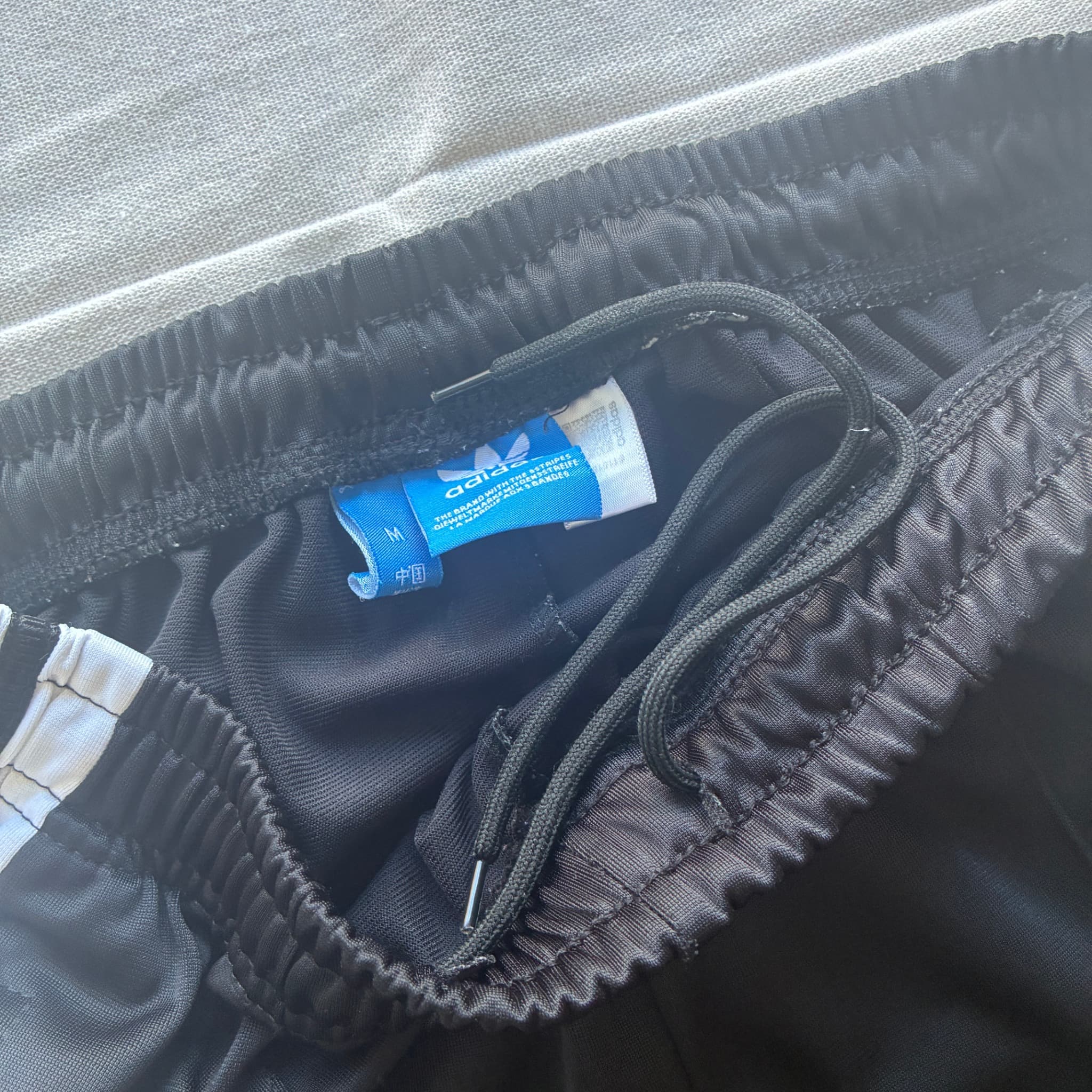 Adidas Originals Vintage Style Track Pants Black M — photo 4 of 6