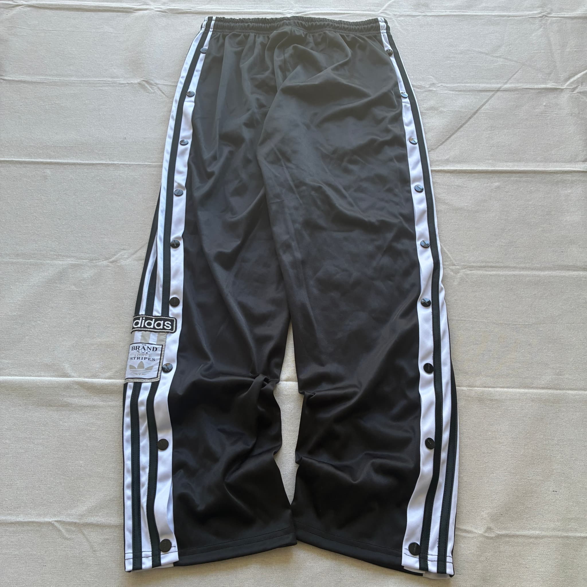 Adidas Originals Wide Leg Track Pants 2000s Release — photo 6 of 7
