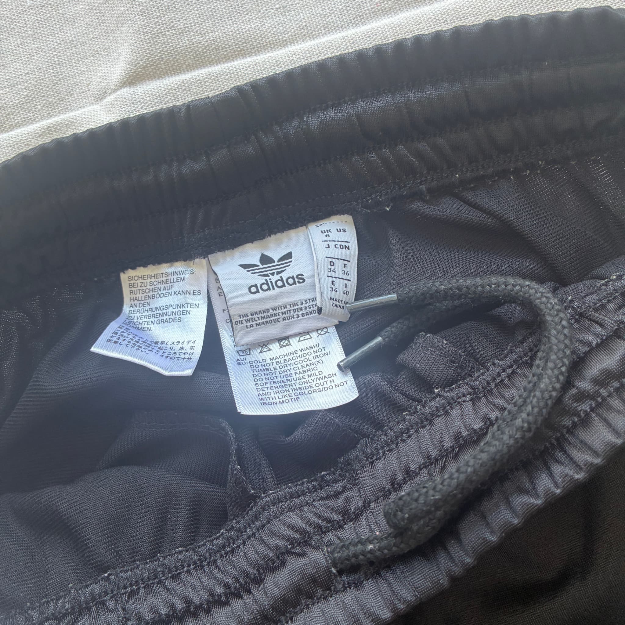 Adidas Originals Wide Leg Track Pants Black Size 8 — photo 4 of 6