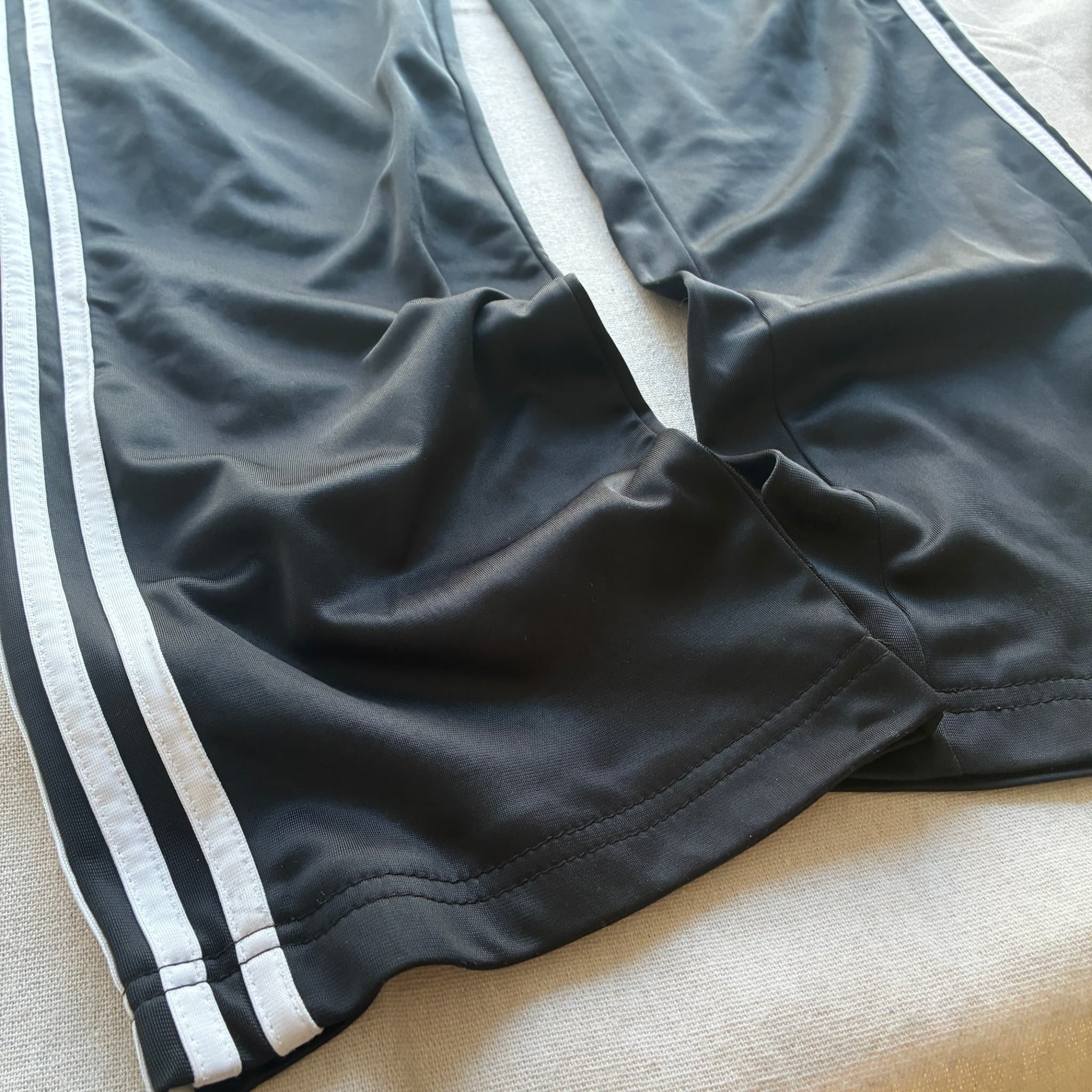 Adidas Originals Women's Black Wide Leg Tricot Track Pants Size L — photo 2 of 6
