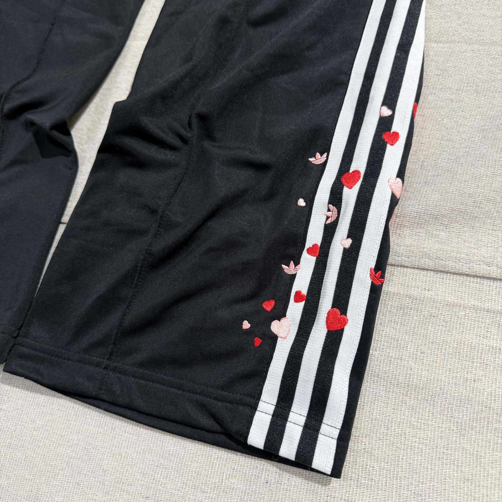 Adidas Originals Women's Wide Leg Track Pants Black With Heart Embroidery — photo 2 of 6