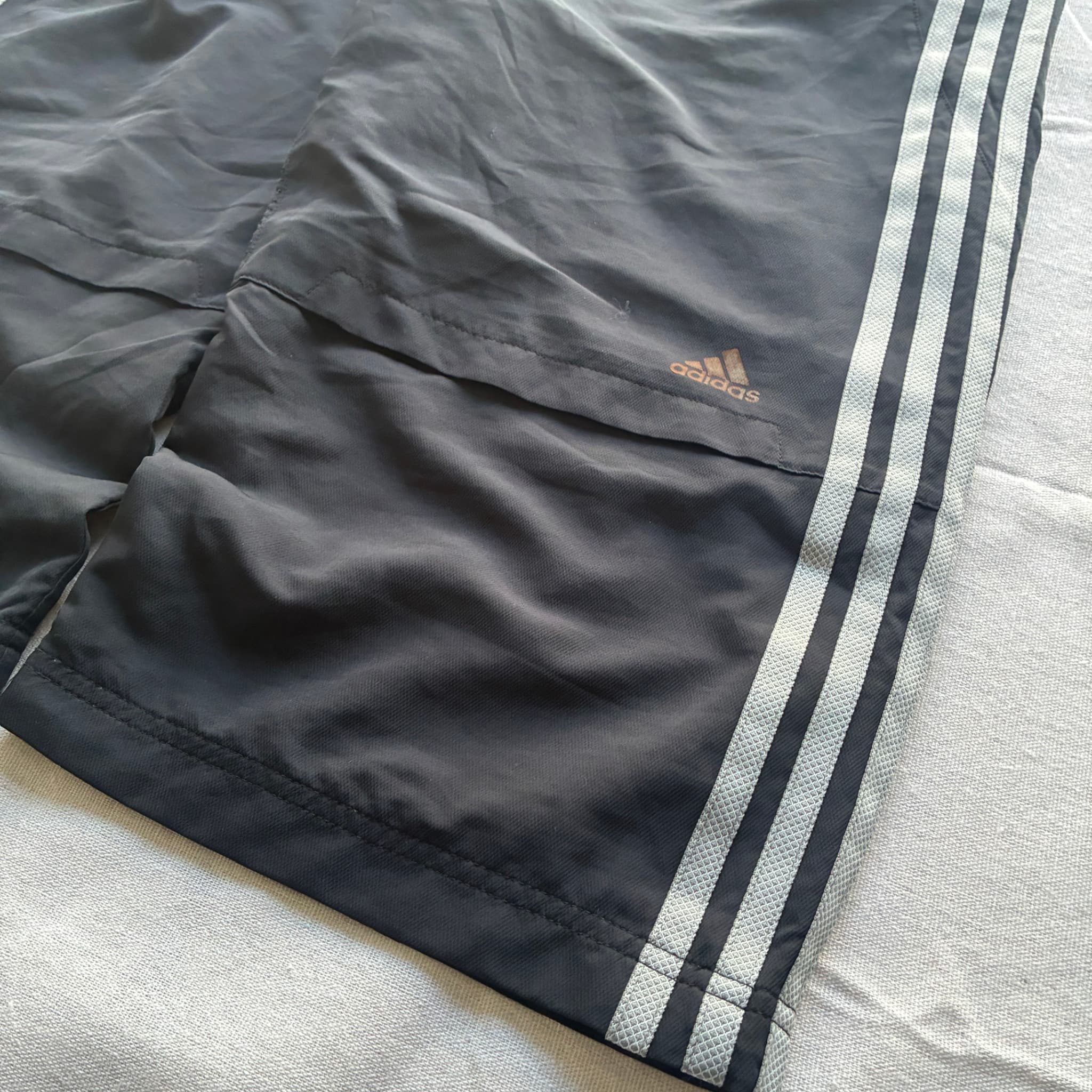 Adidas Vintage 3-Stripe Nylon Track Shorts Black Baggy 2000s — photo 2 of 7